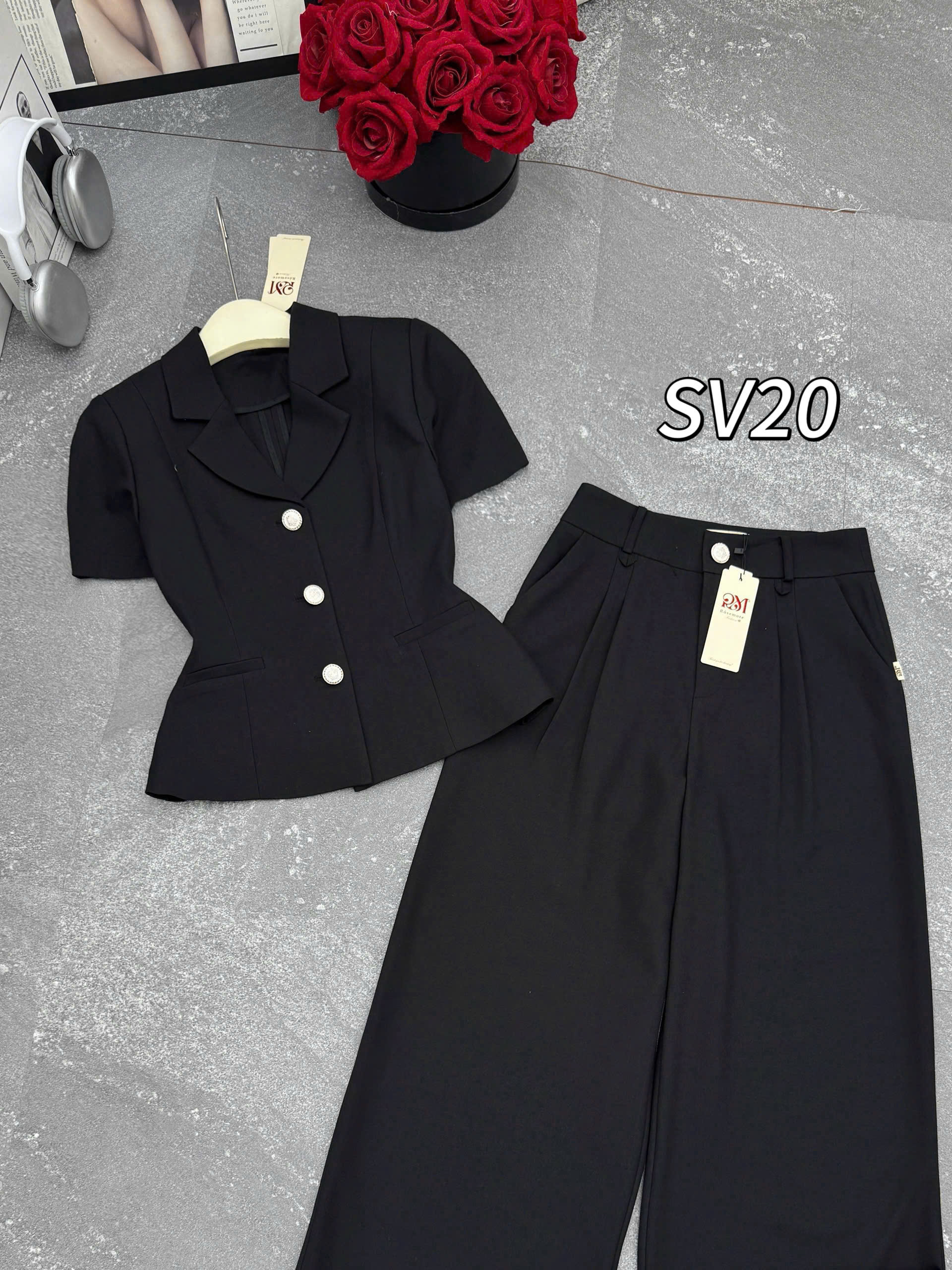 SV20 set cộc tay quần xuông