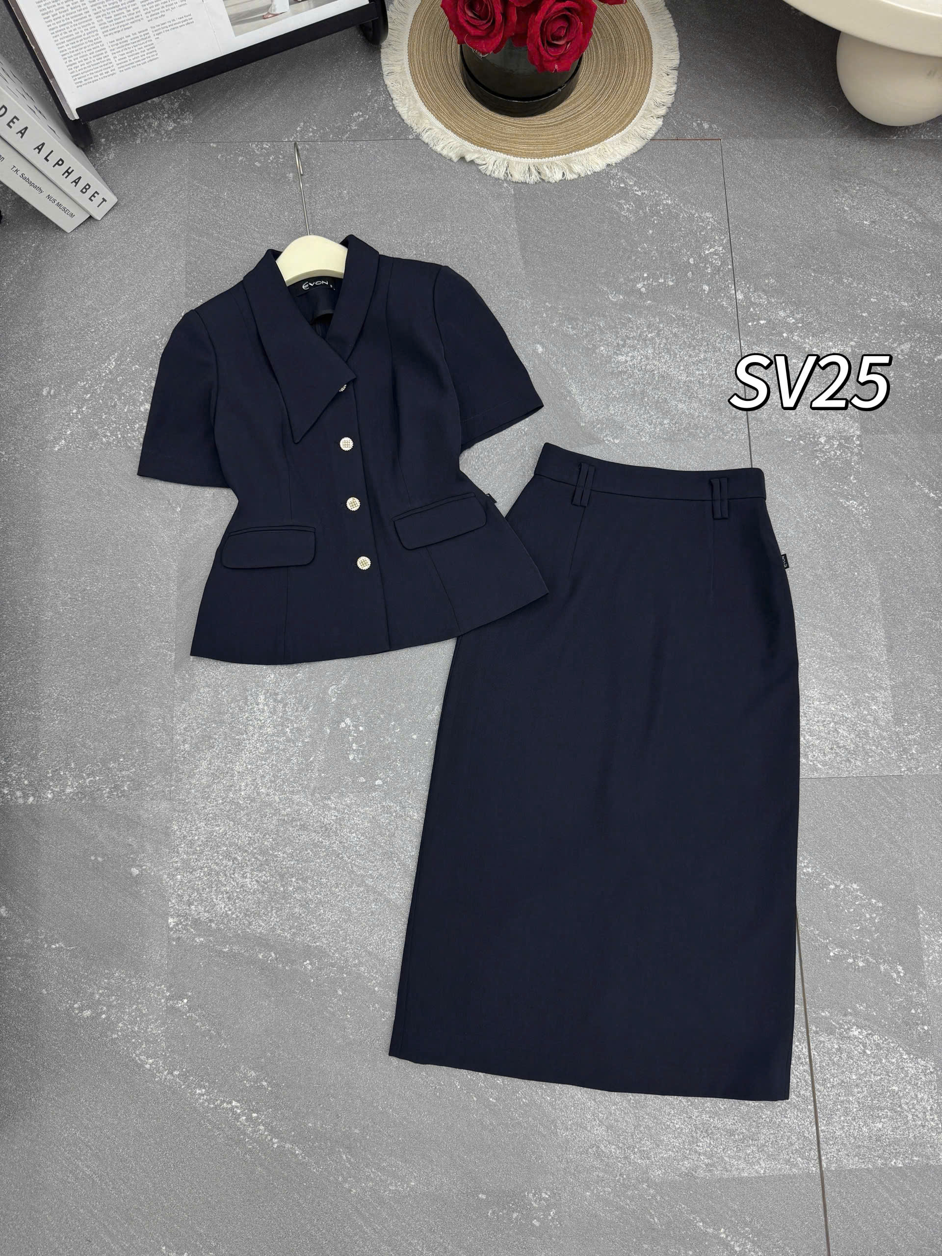 SV25 Sét vest cv xuông áo 2 nắp túi