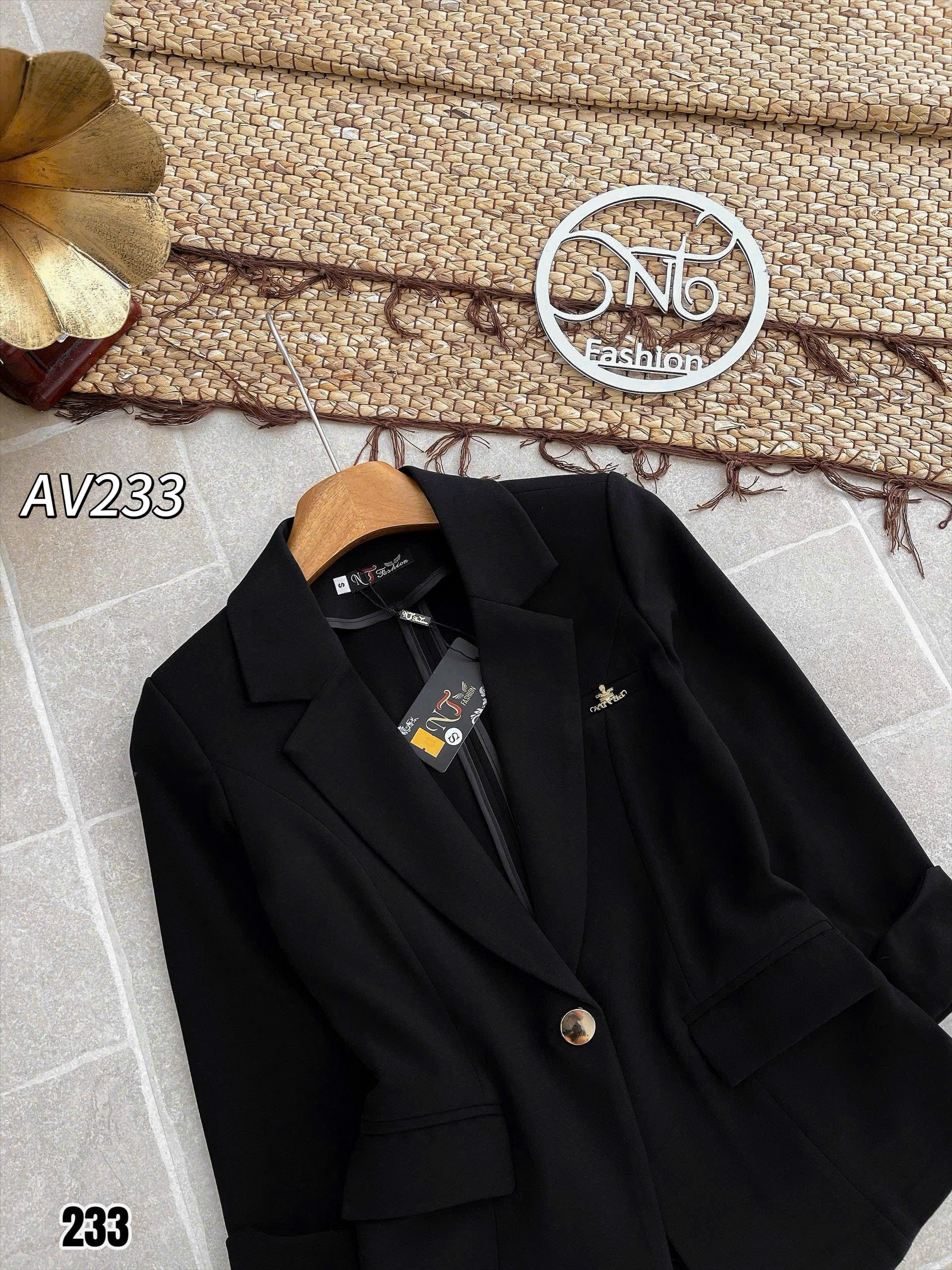 av233 áo vest 1 cúc tag ngực