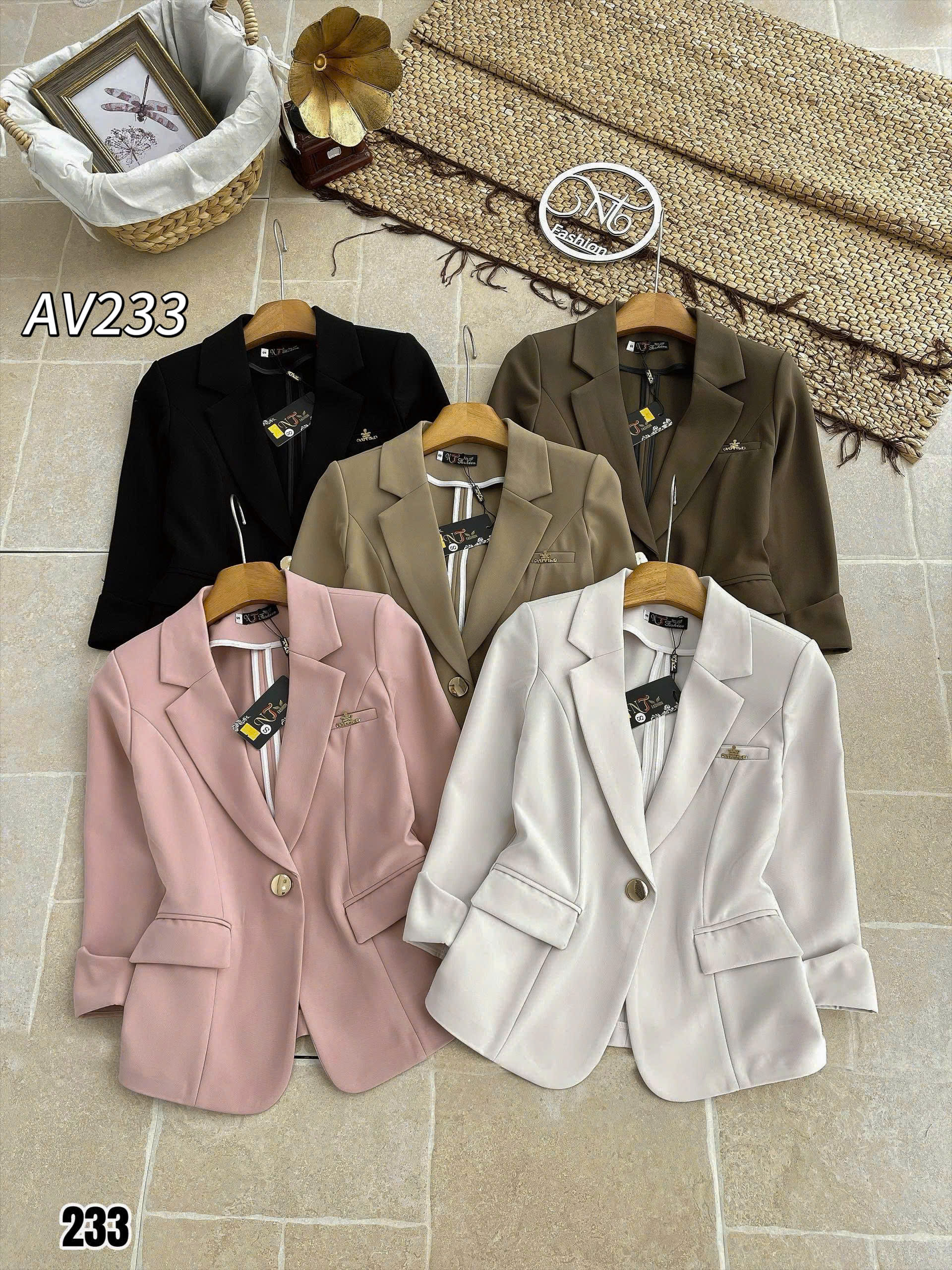 av233 áo vest 1 cúc tag ngực