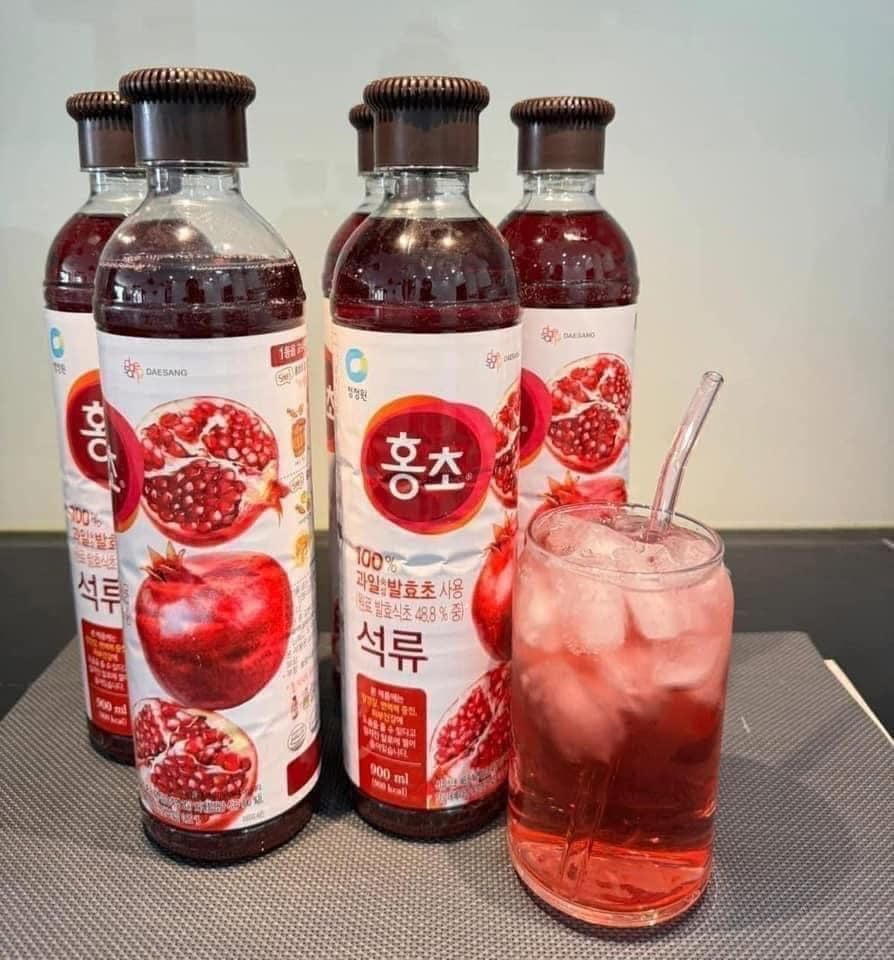 Nước Giấm Uống Daesang Hong Cho Hương Lựu 900ml