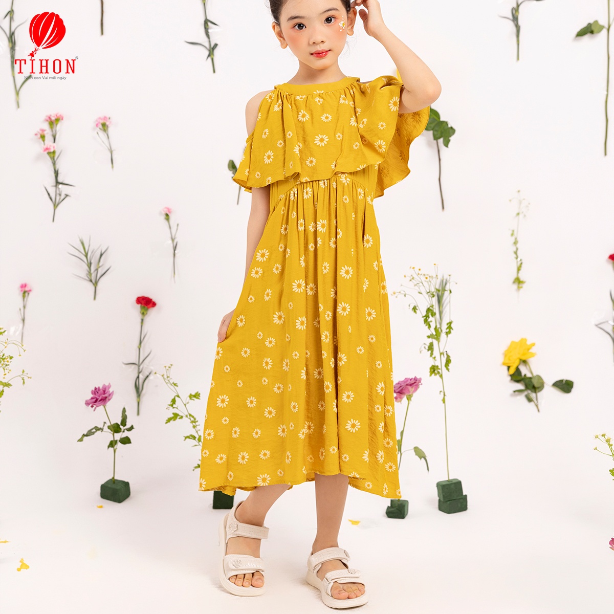 Váy thô cổ yếm họa tiết hoa 906