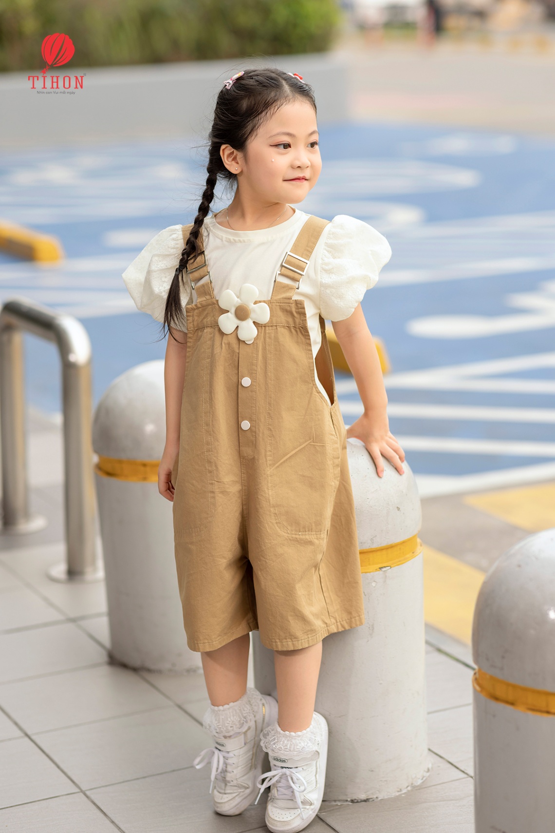 Set bộ yếm quần thô áo coton đính hoa TT