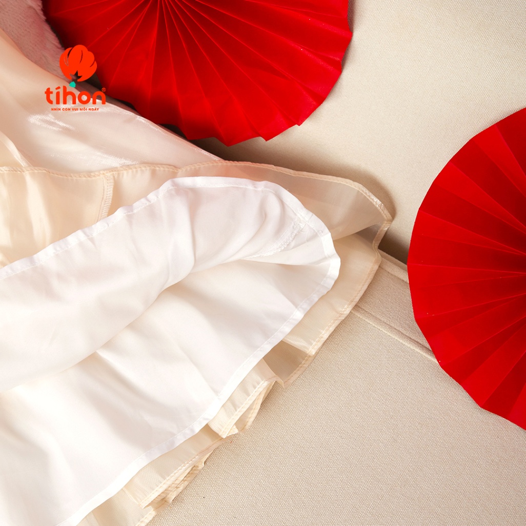 Áo dài bé gái đáp hoa tulip + chân váy 906