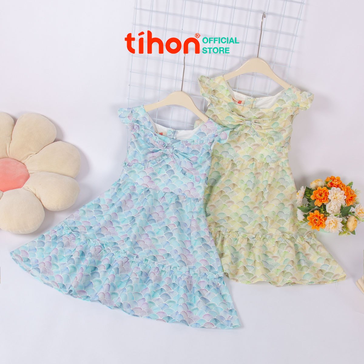 Váy BG thô họa tiết nơ trước ngực 906