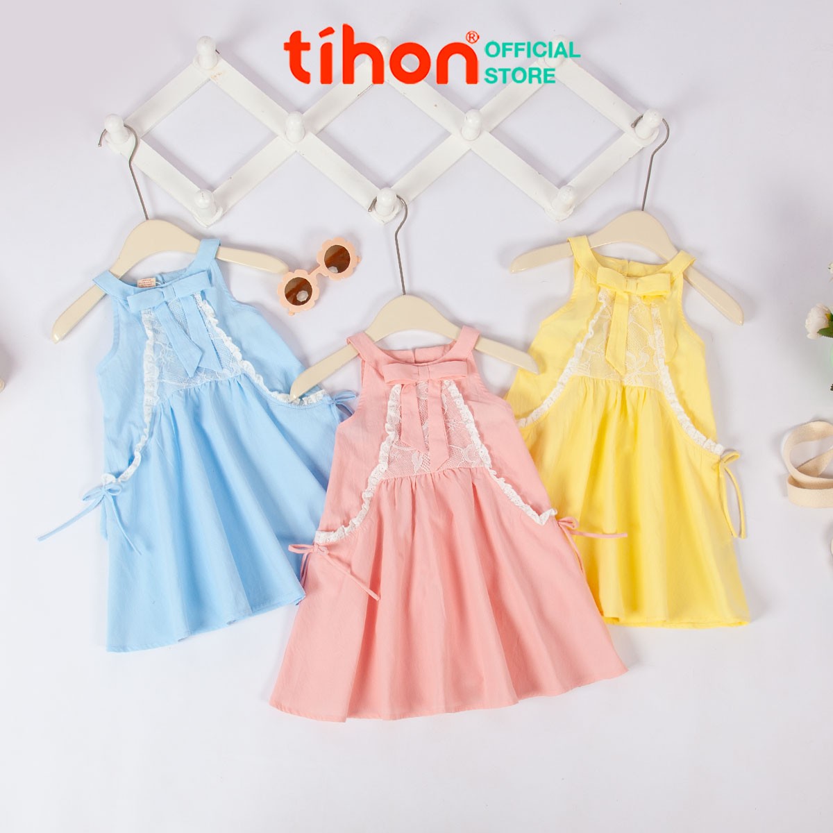Váy BG sát nách phối ren 906