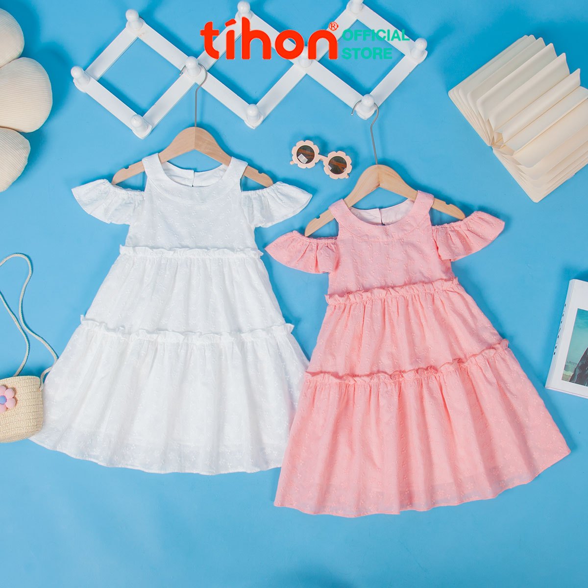 Váy bé gái cổ yếm trễ vai 906