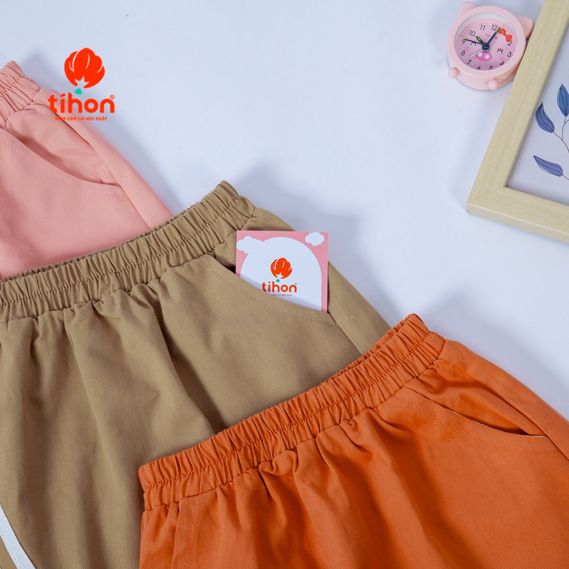 Set bộ BG sát nách, Chân váy ngắn 116