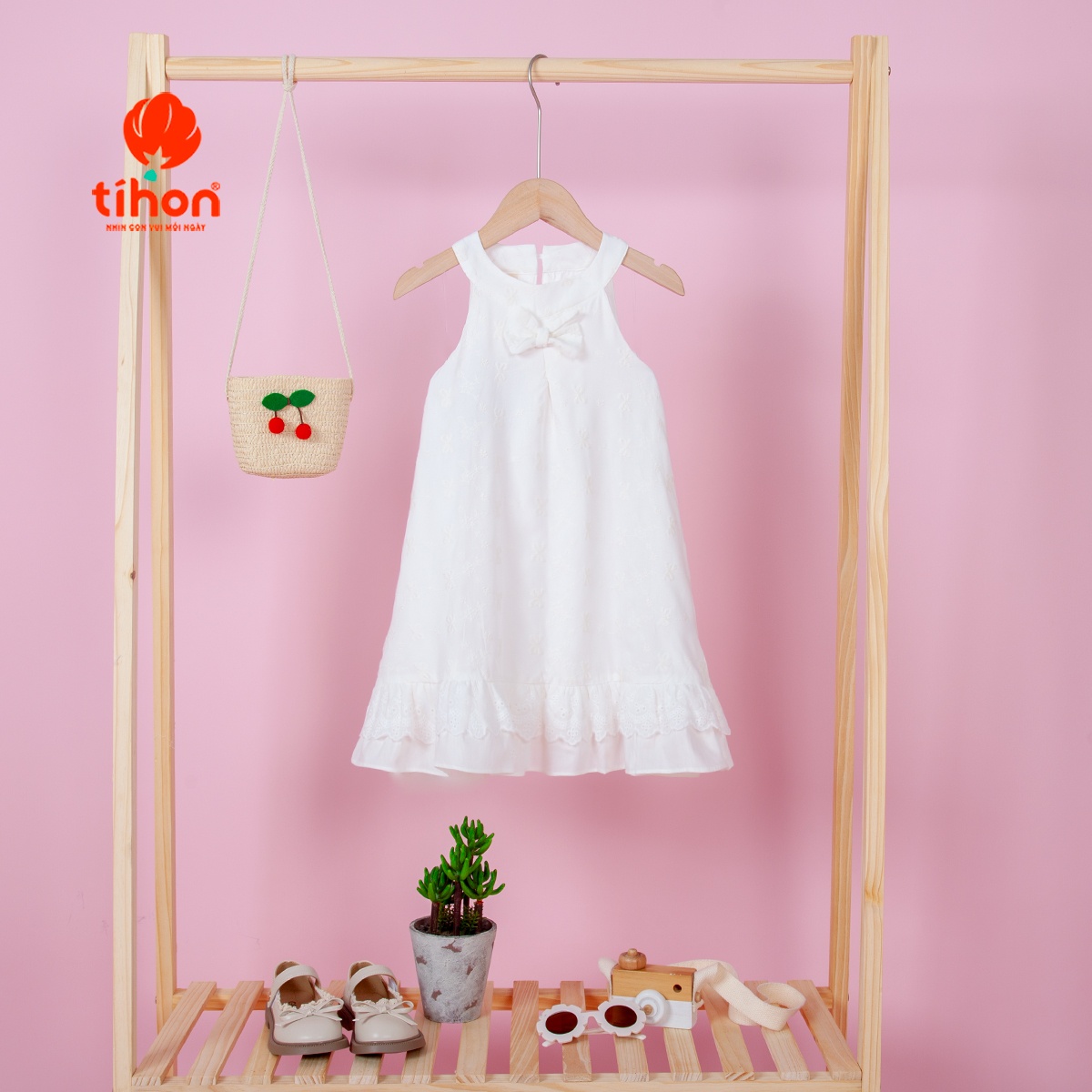 Váy bé gái cổ yếm đính nơ 906