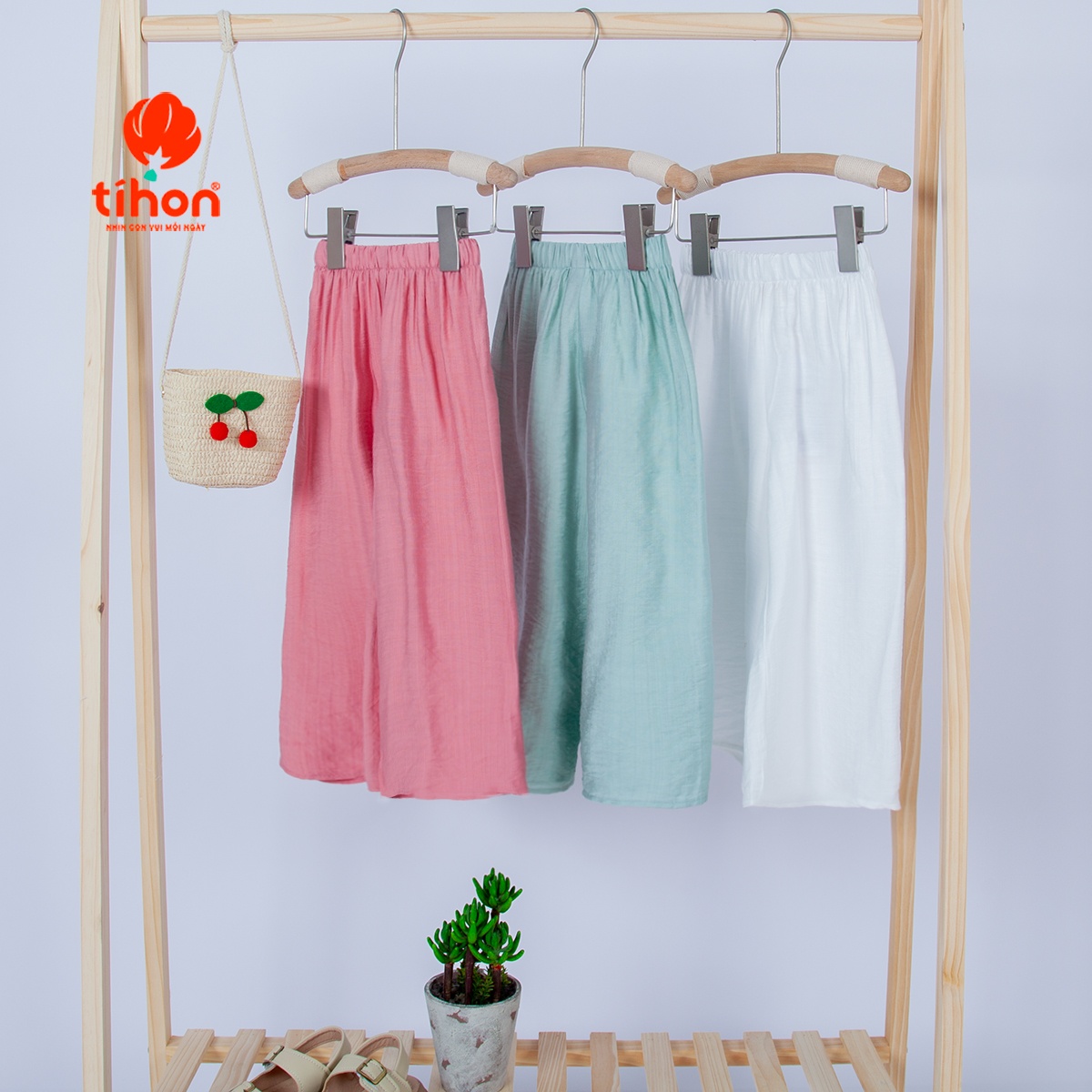 Quần bé gái ống suông 116