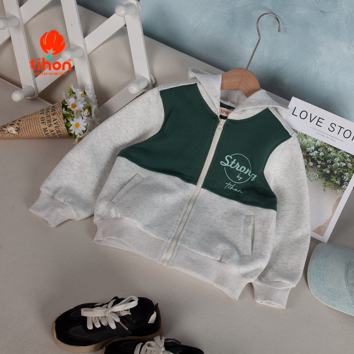Áo khoác BT Hoodie 106