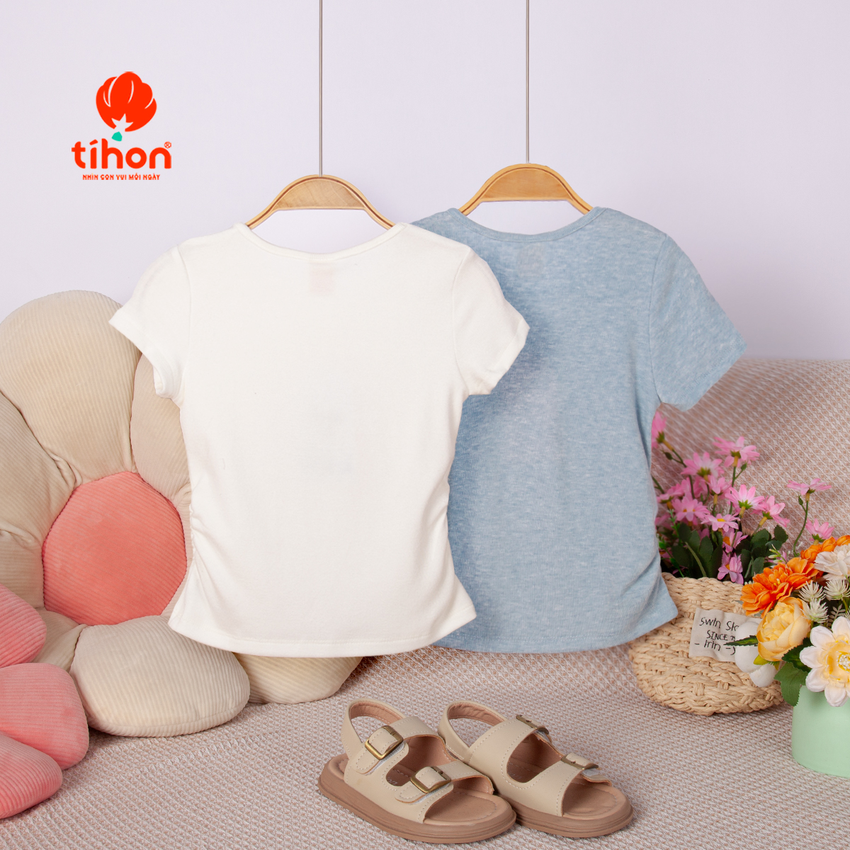 Áo cotton bé gái cộc tay in TT 905