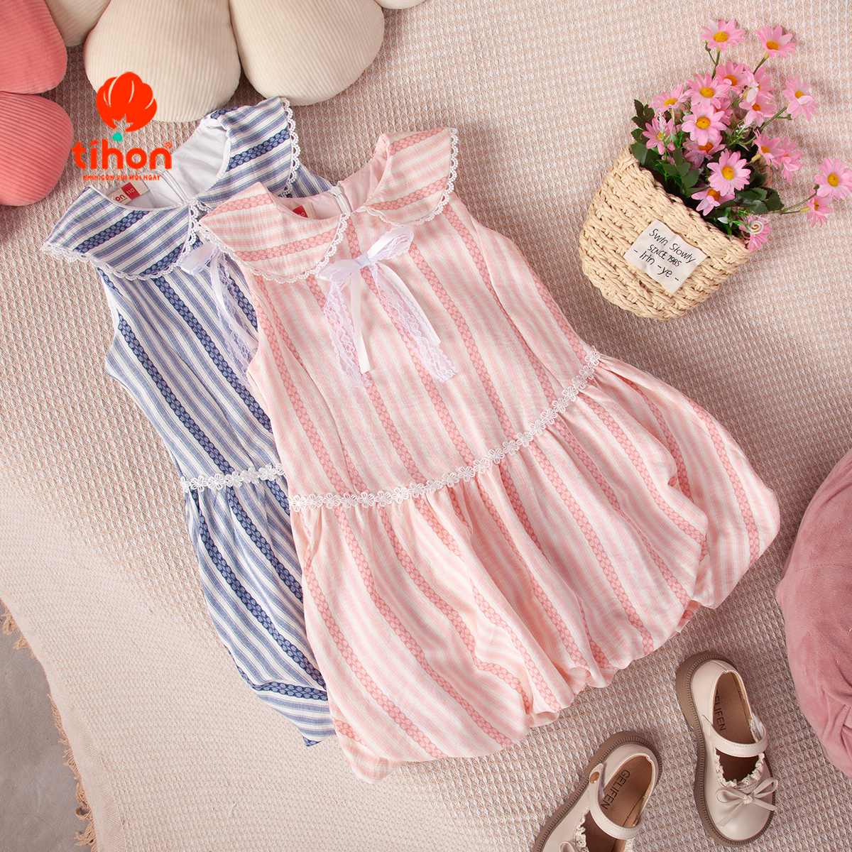 Váy BG sát nách cổ sen đính nơ 905