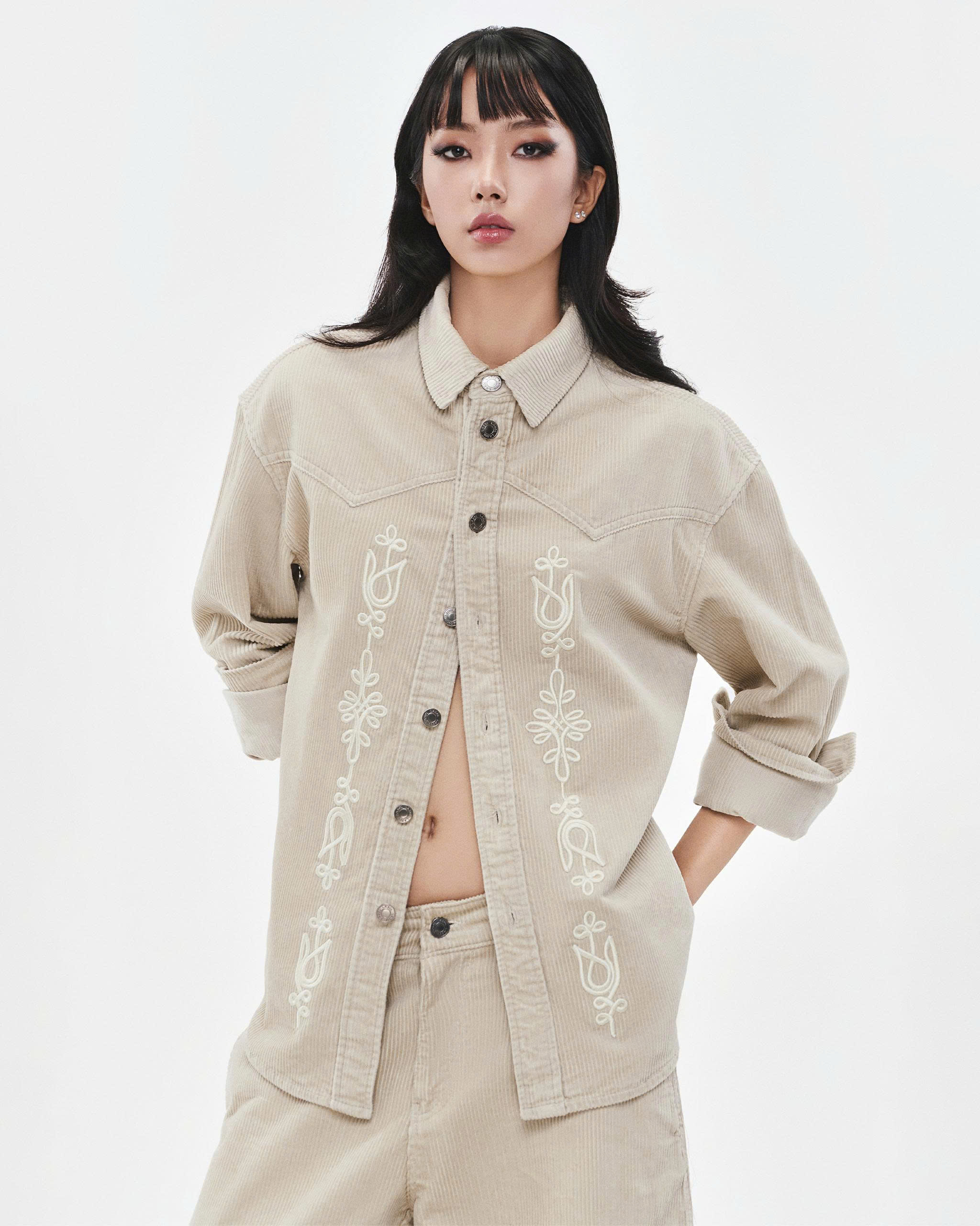 QUIET CORD EMBROIDERED SHIRT ( BEIGE )