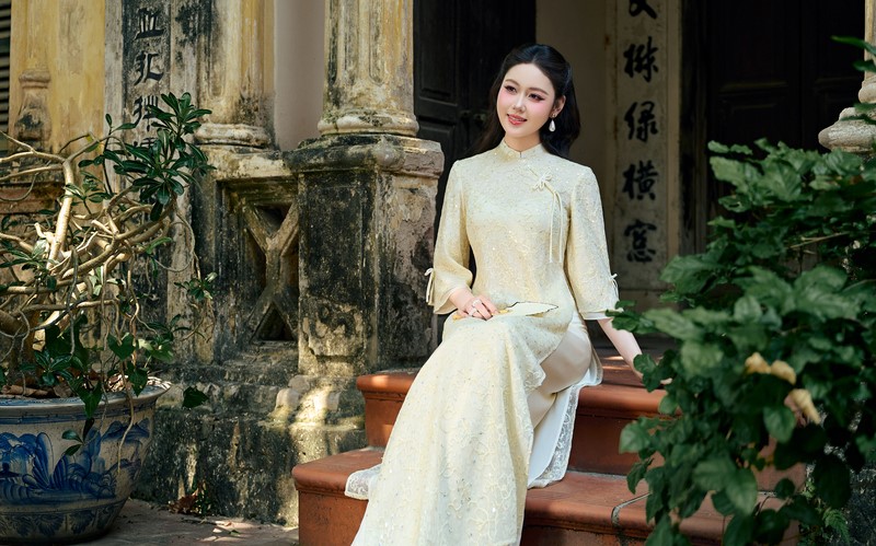 BST Áo Dài “Thu Vương Nếp Gấm” - Tôn Vinh Vẻ Đẹp Độc Bản Của Người Phụ Nữ Hiện Đại