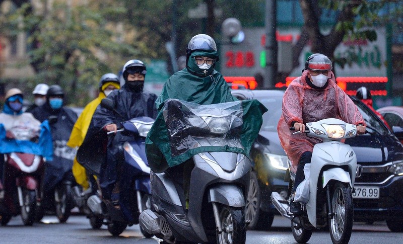 Miền Bắc Đón Không Khí Lạnh Đầu Mùa, Mưa Dông Vẫn Tiếp Tục Trên Cả Nước