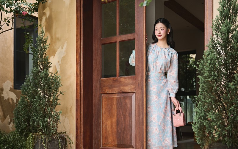 Tơ Hoa Khác Gì So Với Lụa Và Chiffon? Giải Mã Ba Chất Liệu Mềm Mại Của Thời Trang Nữ