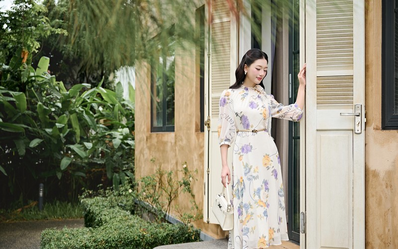 Tơ Hoa: Khi Chất Liệu Kể Câu Chuyện Về Vẻ Đẹp Nữ Tính