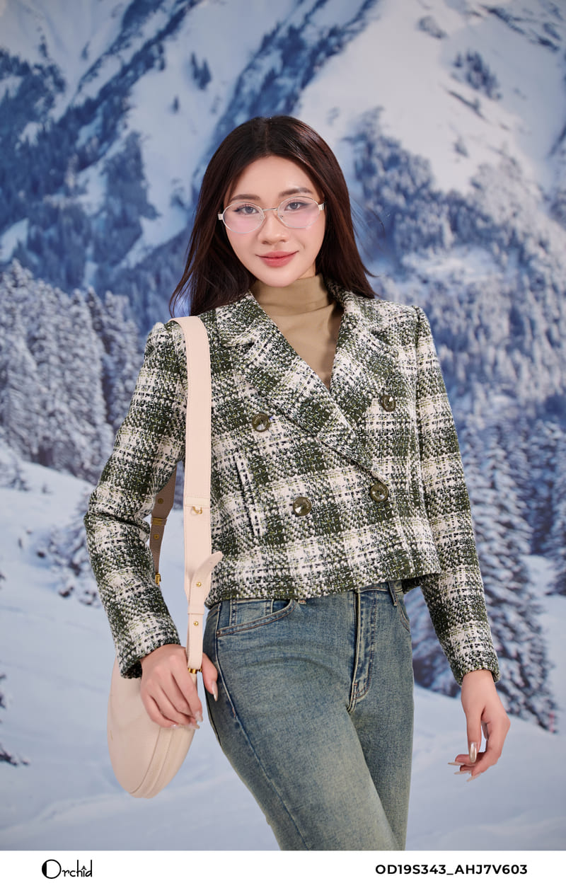 Ve-dep-tinh-lang-cua-mua-Dong-qua-Mini-Collection-Stillness-of-Snow-_10 (1).jpg