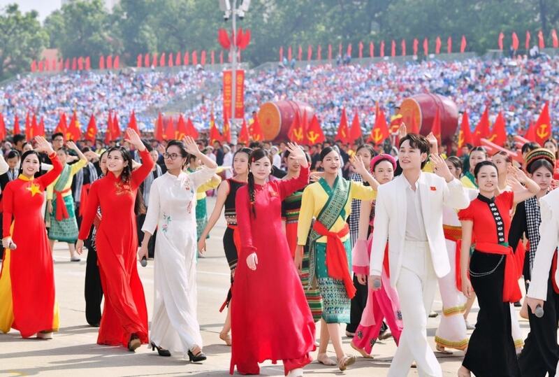 -Ngay-Van-hoa-Viet-Nam-24-11-Nguoi-lao-dong-duoc-nghi-huong-nguyen-luong-2.jpg