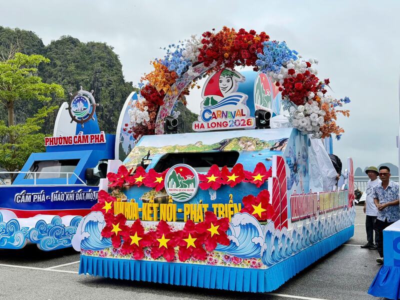 5-diem-den-noi-bat-dip-30-4-1-5-khong-nen-bo-lo-4.jpg