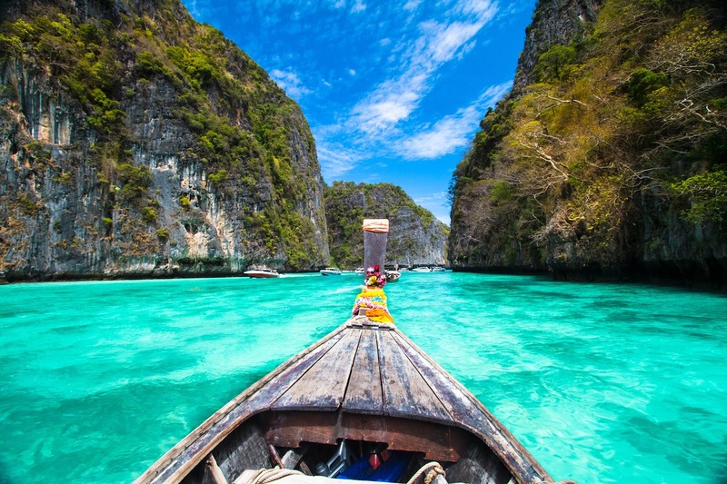 Top-8-bi-kip-di-du-lich-tiet-kiem-cho-ky-nghi-le-1.jpg