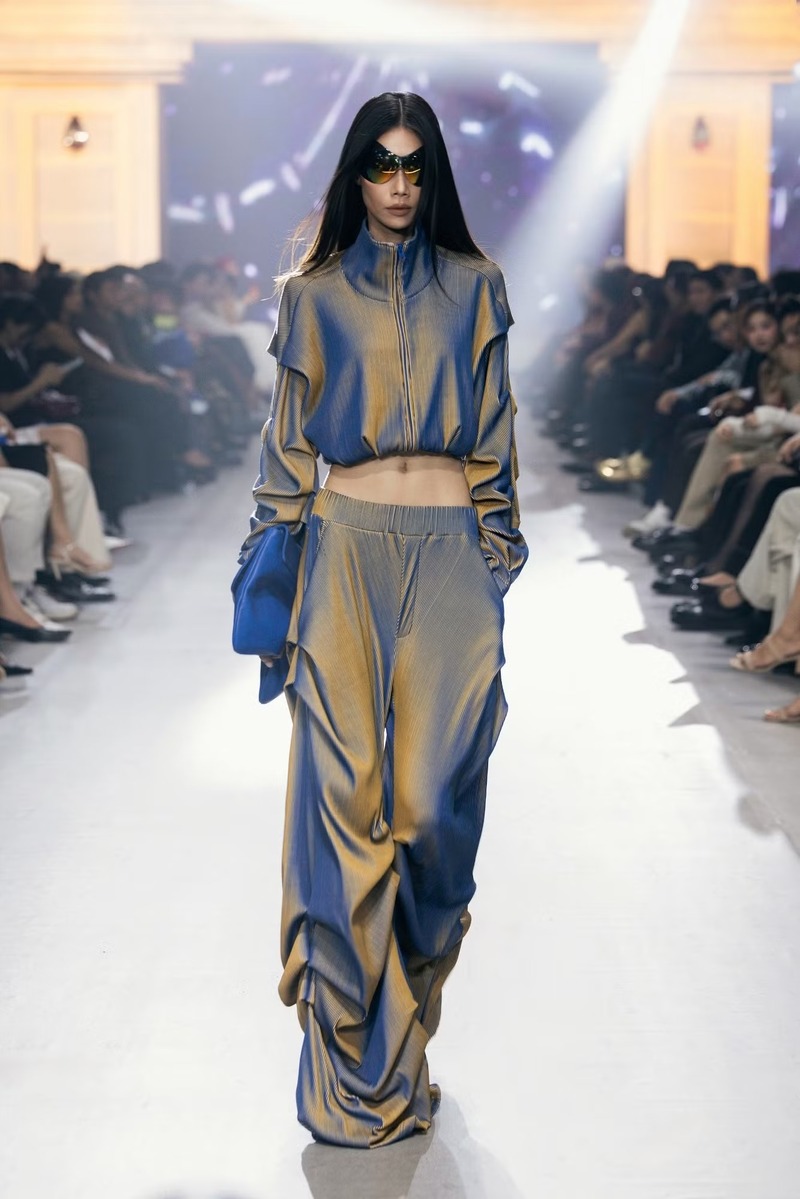 Tu-san-dien-AVIFW-2026-Nhung-xu-huong-thoi-trang-duoc-du-bao-se-len-ngoi-6.jpg