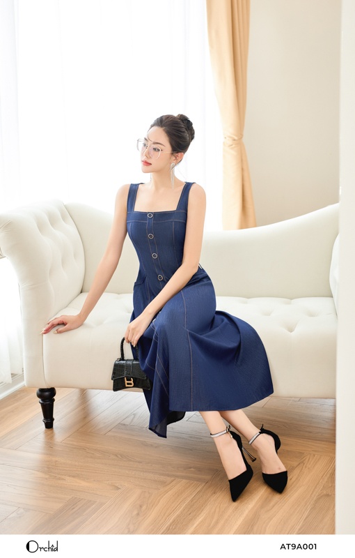AT9A001 - Đầm denim