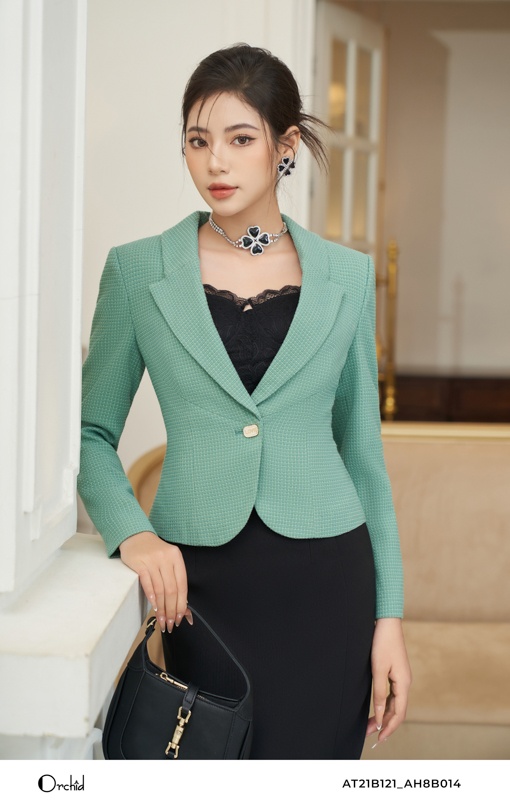 AT21B121 - Áo khoác dạ text