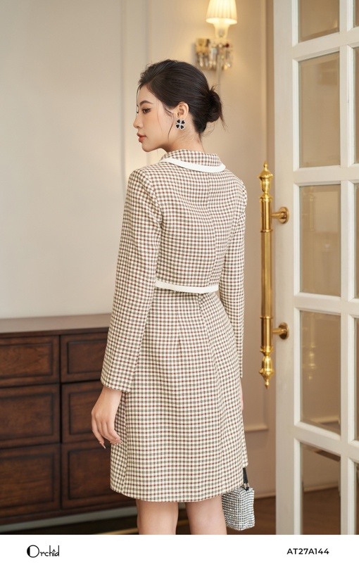 AT27A144- Bộ dạ tweed kẻ