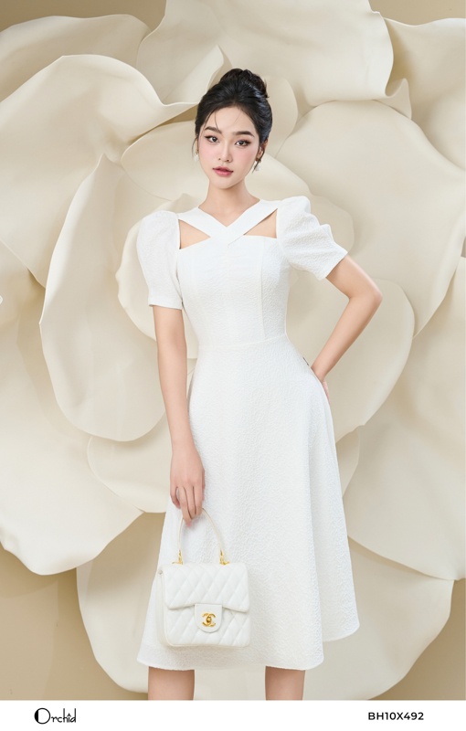BH10X492- Đầm xốp nhăn