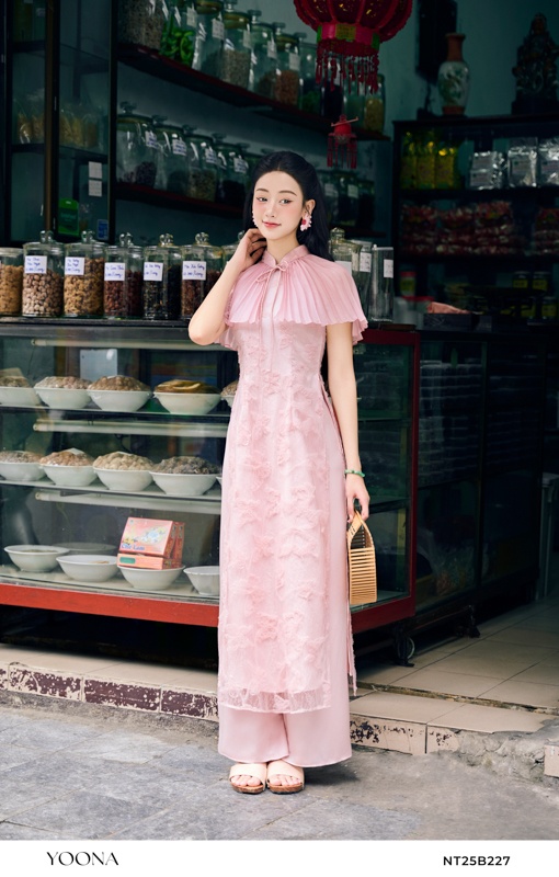 BHT10X902- Đầm tapta đen