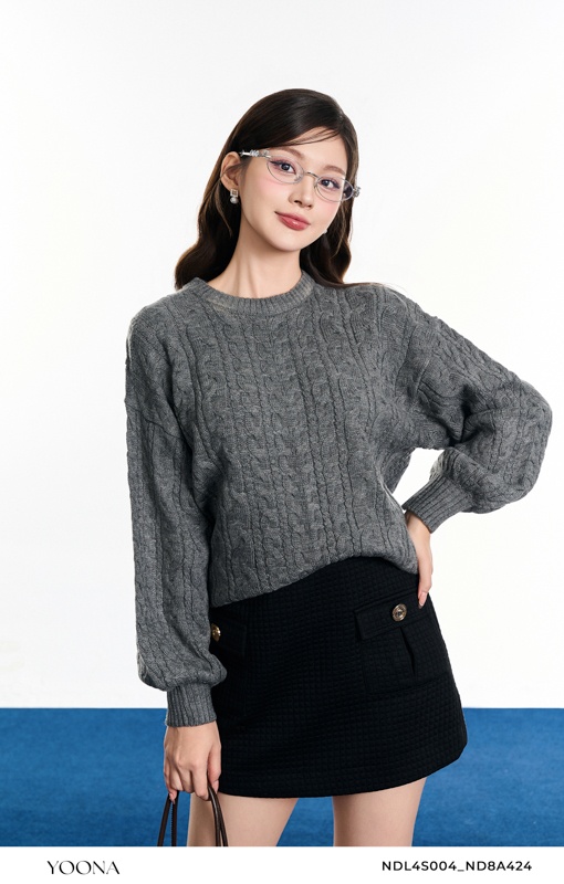 BT8B135 - Juyp thêu hoa 3D