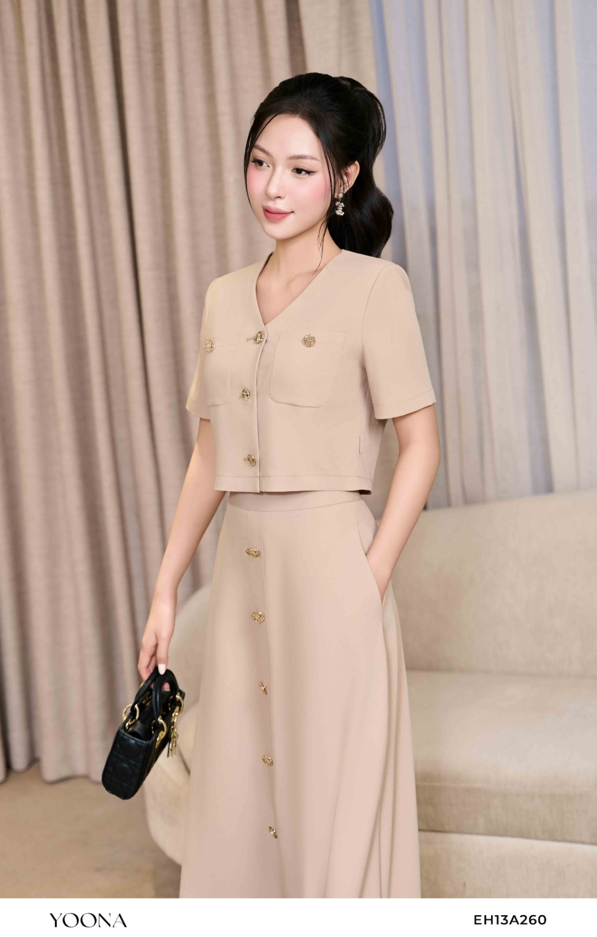 BD23A580 - Áo măng tô dạ lông thỏ