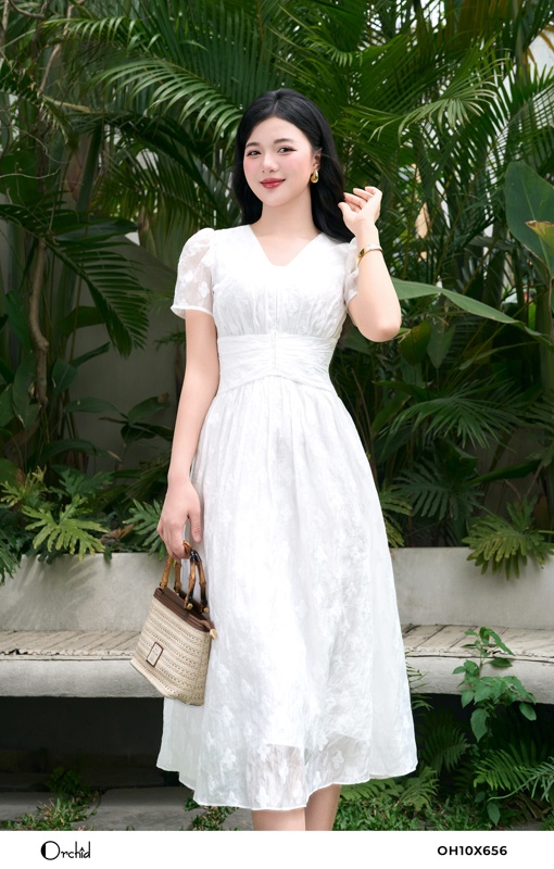OH10X656 - Đầm tơ ánh dệt hoa 3D