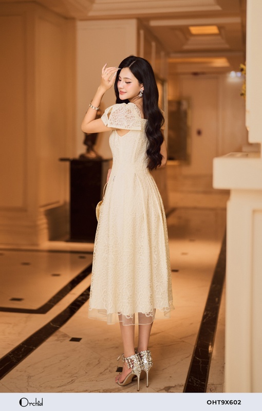 OHT9X602 - Đầm ren lưới thêu hoa 3D