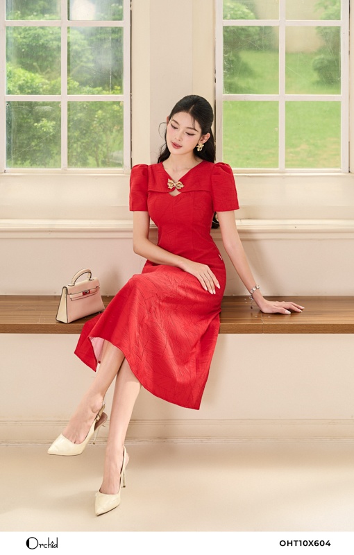 OHT10X604 - Đầm xốp nhăn