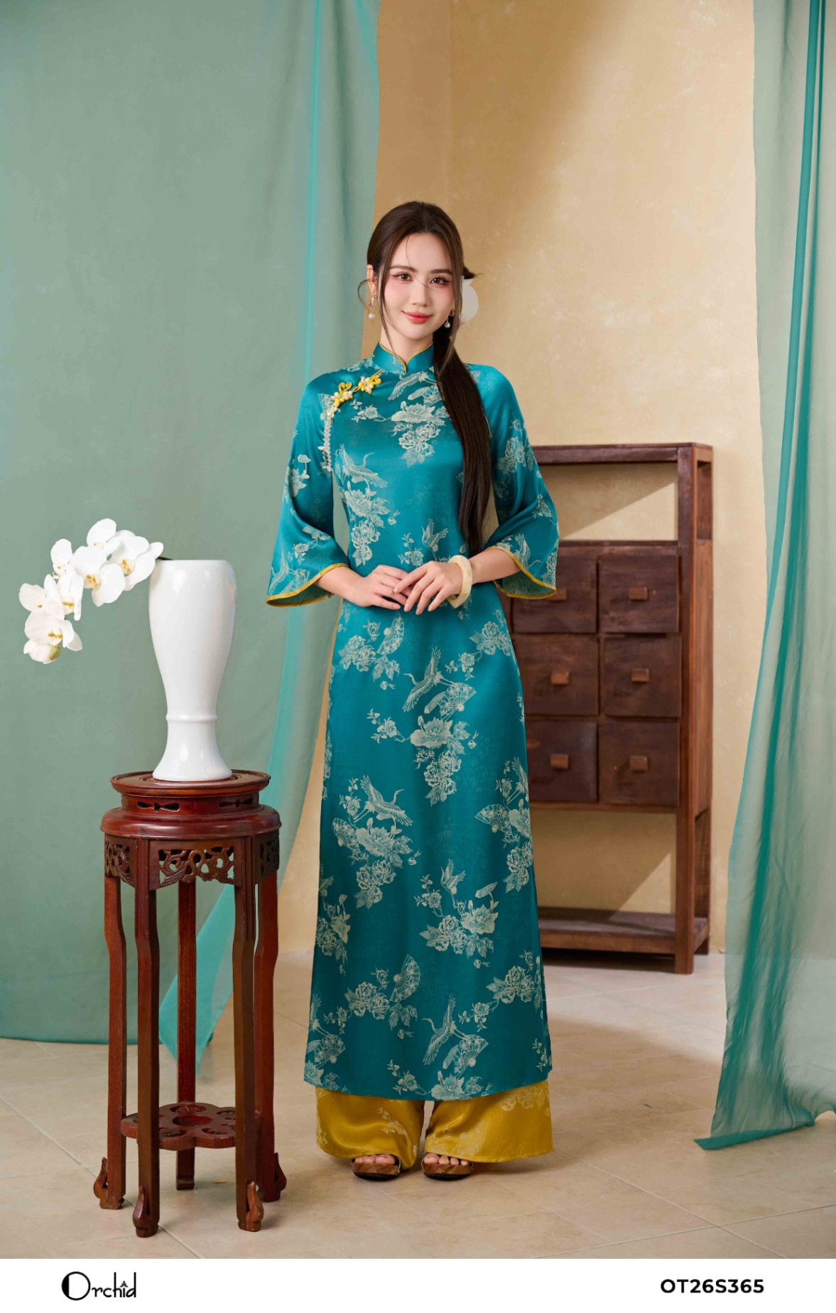 OT26S365 - Sét bộ áo dài lụa gấm hoa nổi