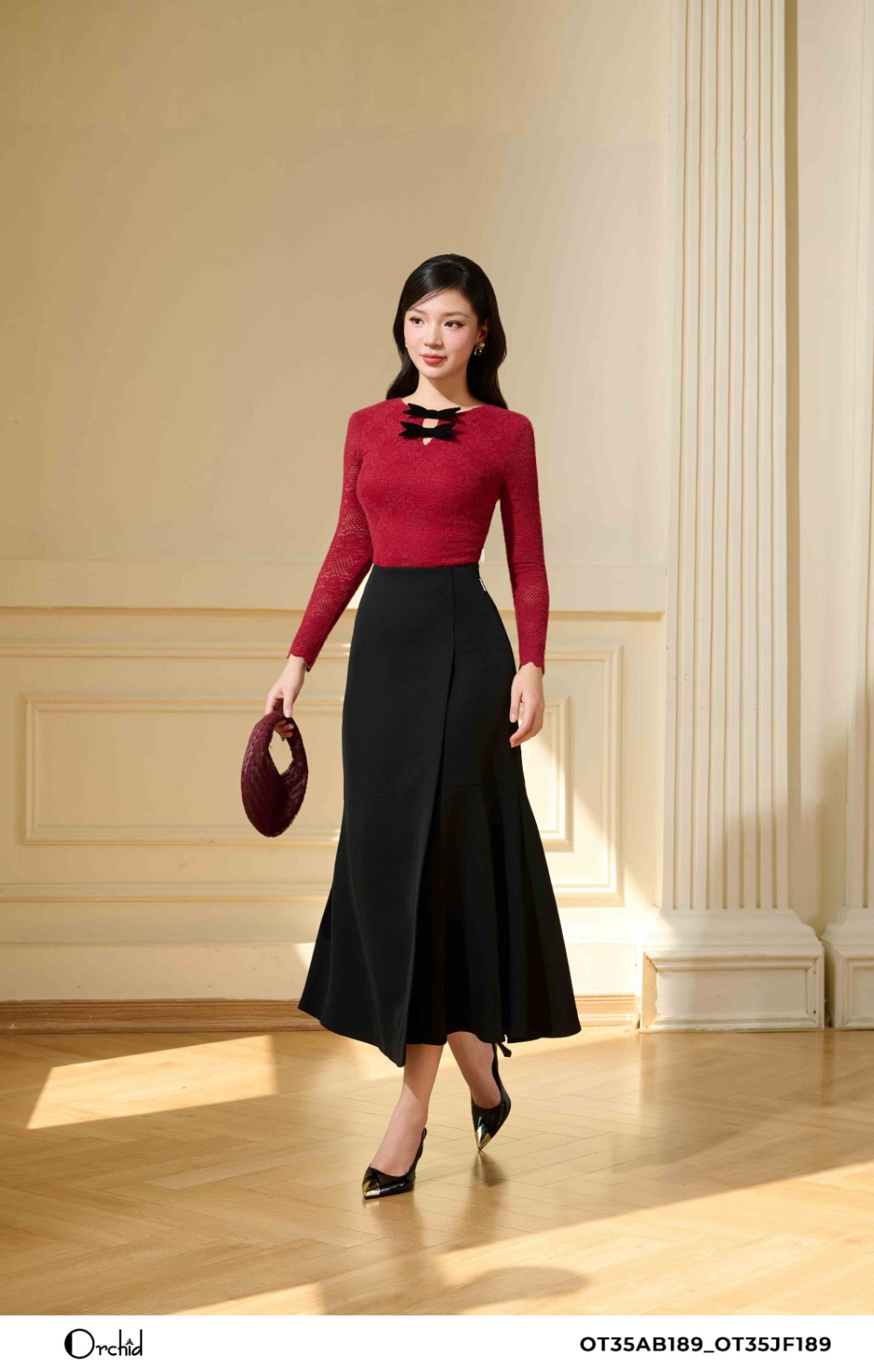 OT35AB189 - Áo ren nhung hoa