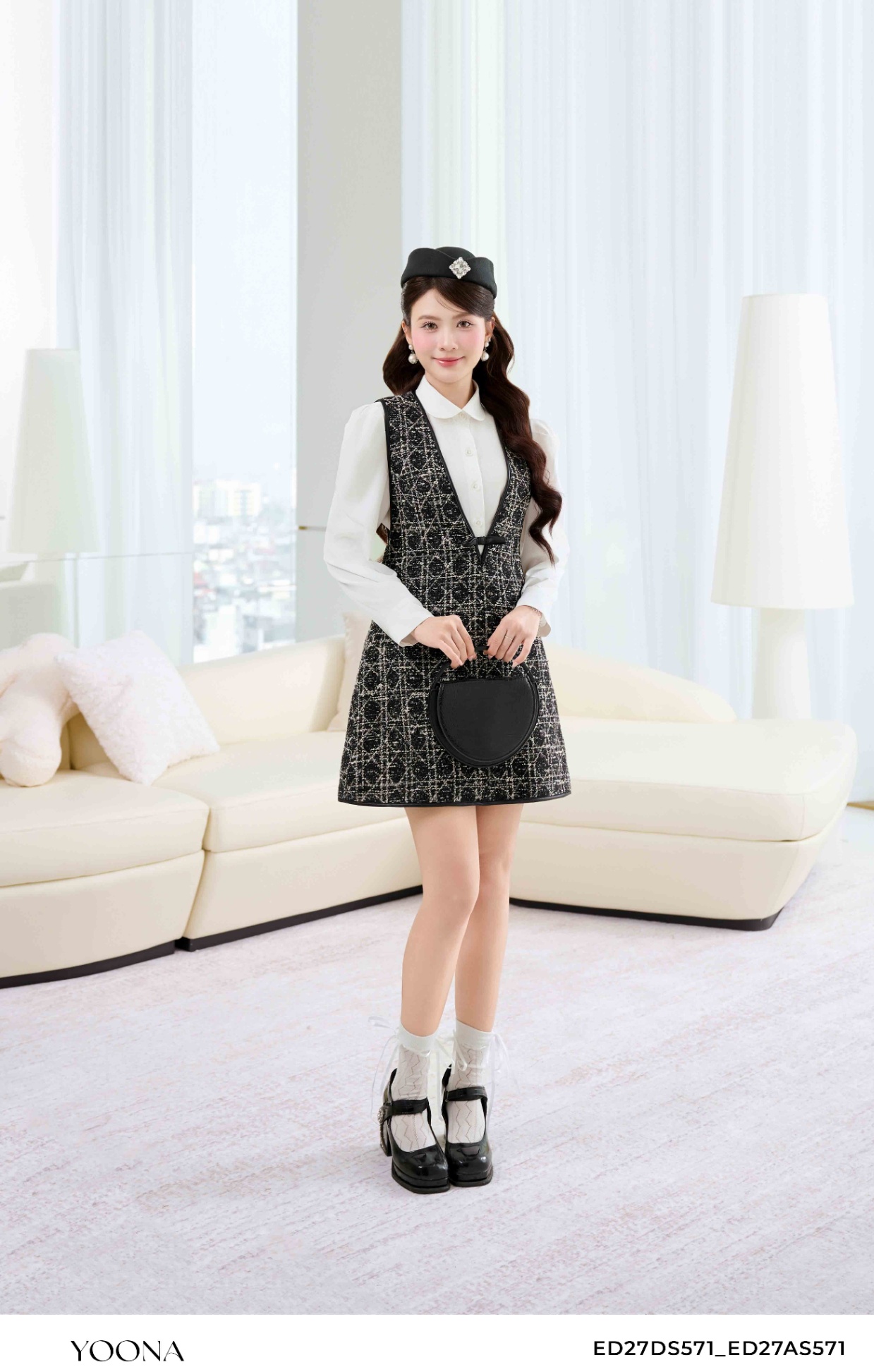 OH10X455- Đầm tơ thêu hoa
