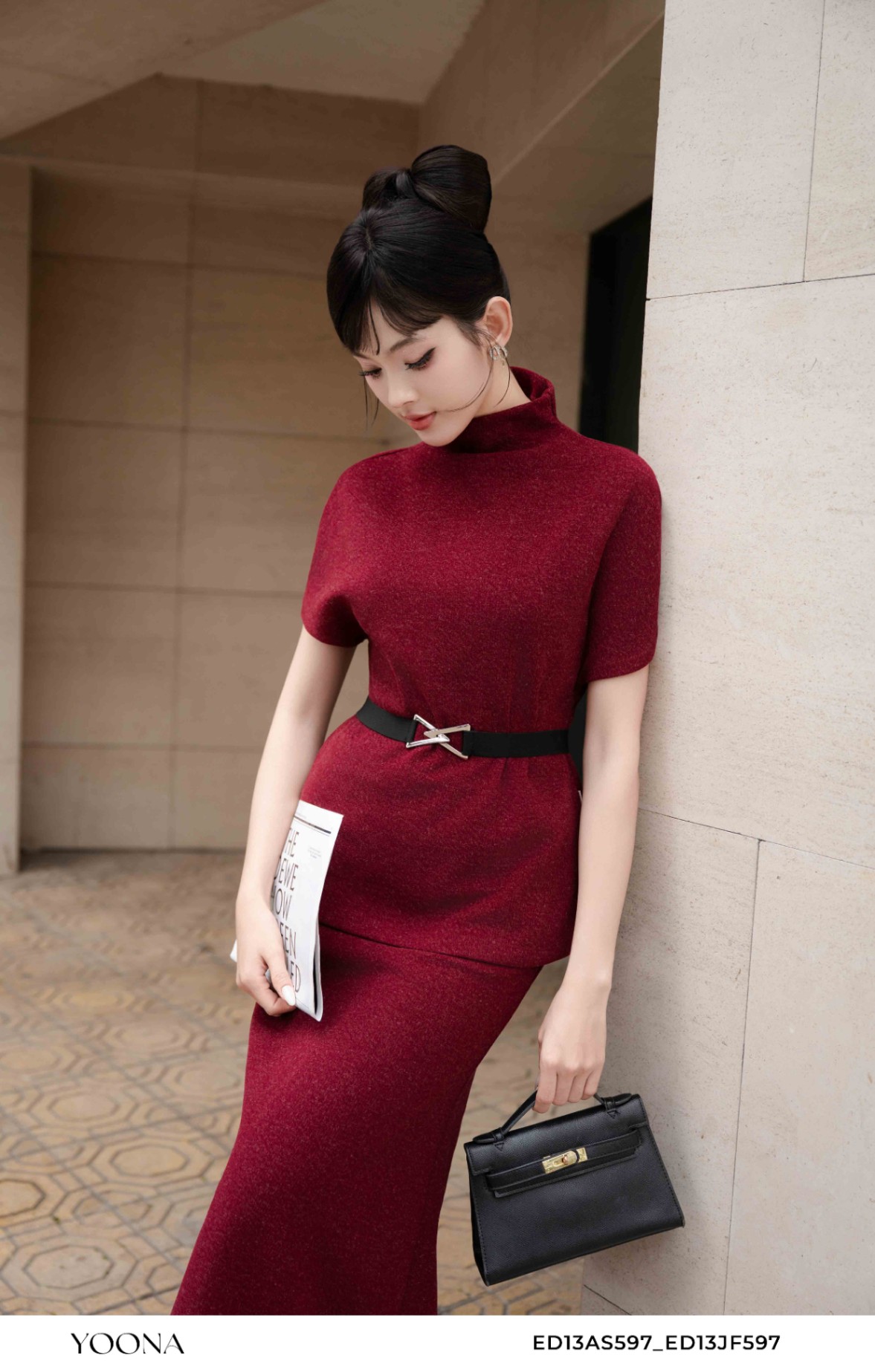 OHB9X514 - Đầm tơ kẻ sọc