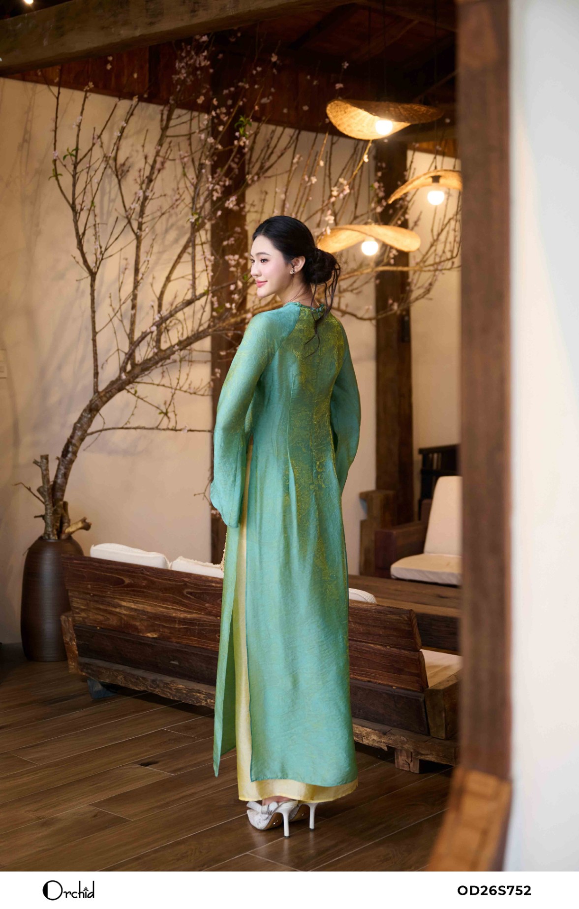 OD26S752 - Sét bộ áo dài tơ lụa ánh kim họa tiết