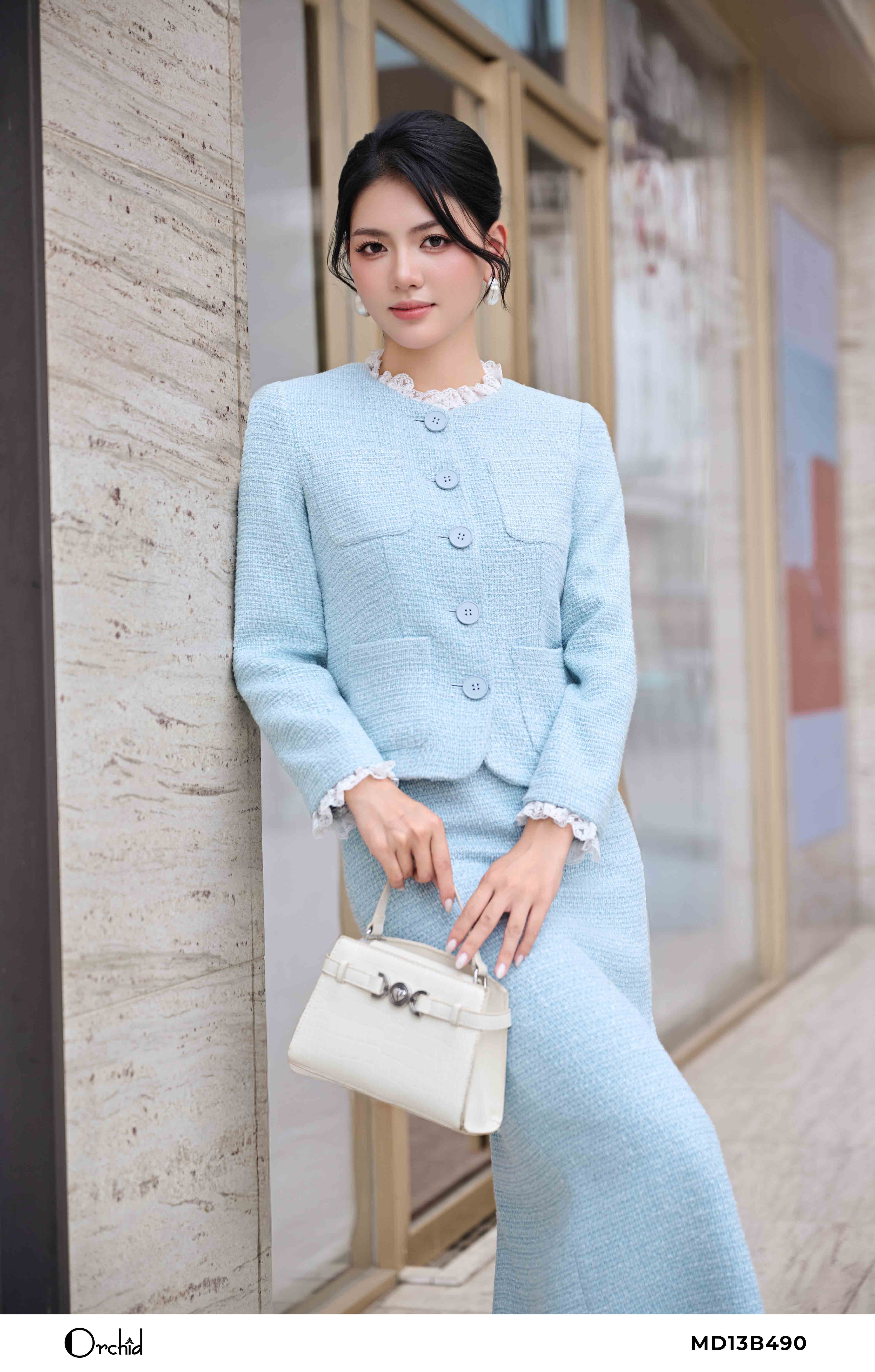 MD13B490 - Bộ dạ tweed kẻ kim tuyến