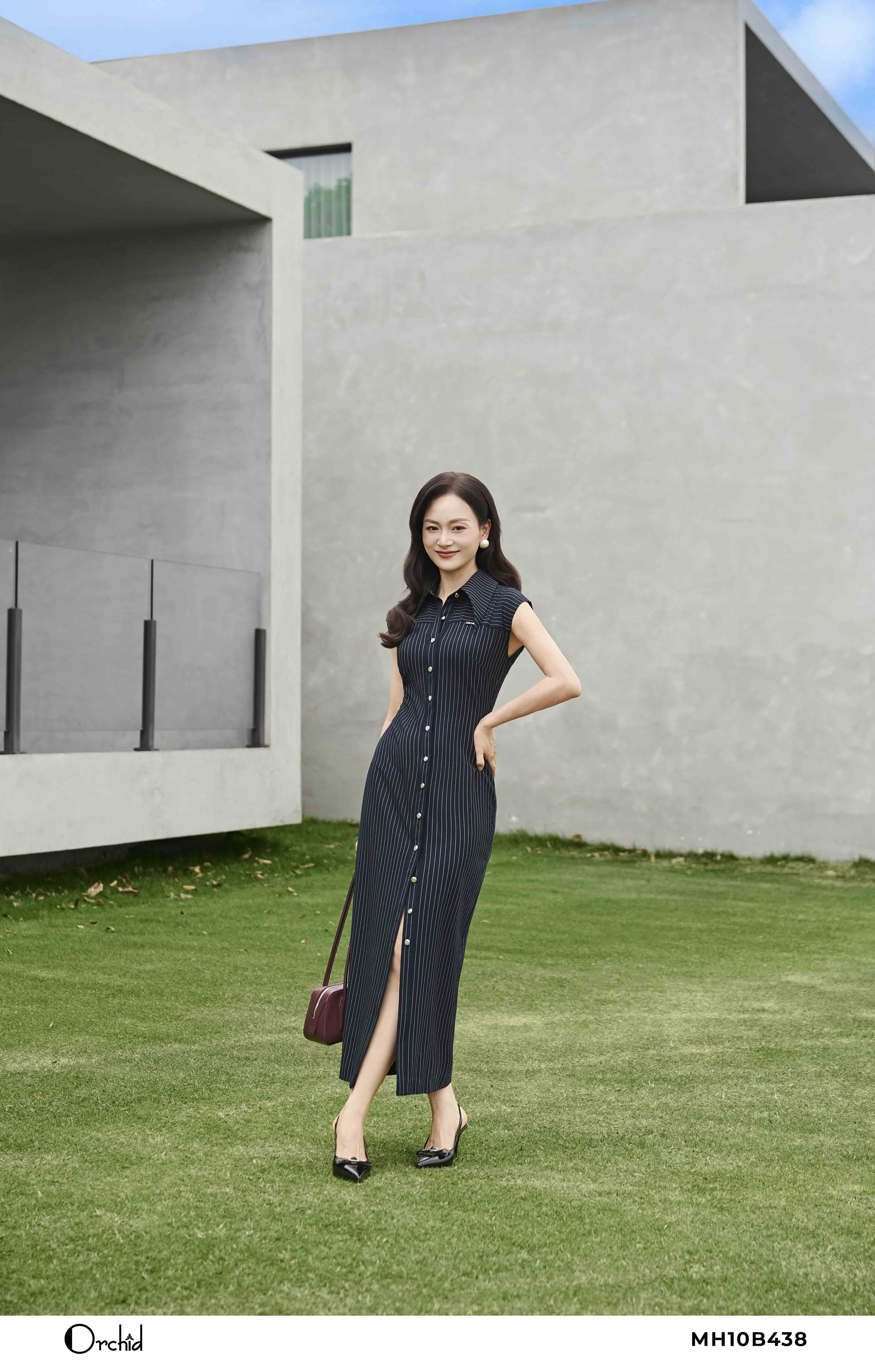 MH10B438 - Đầm twill silk kẻ