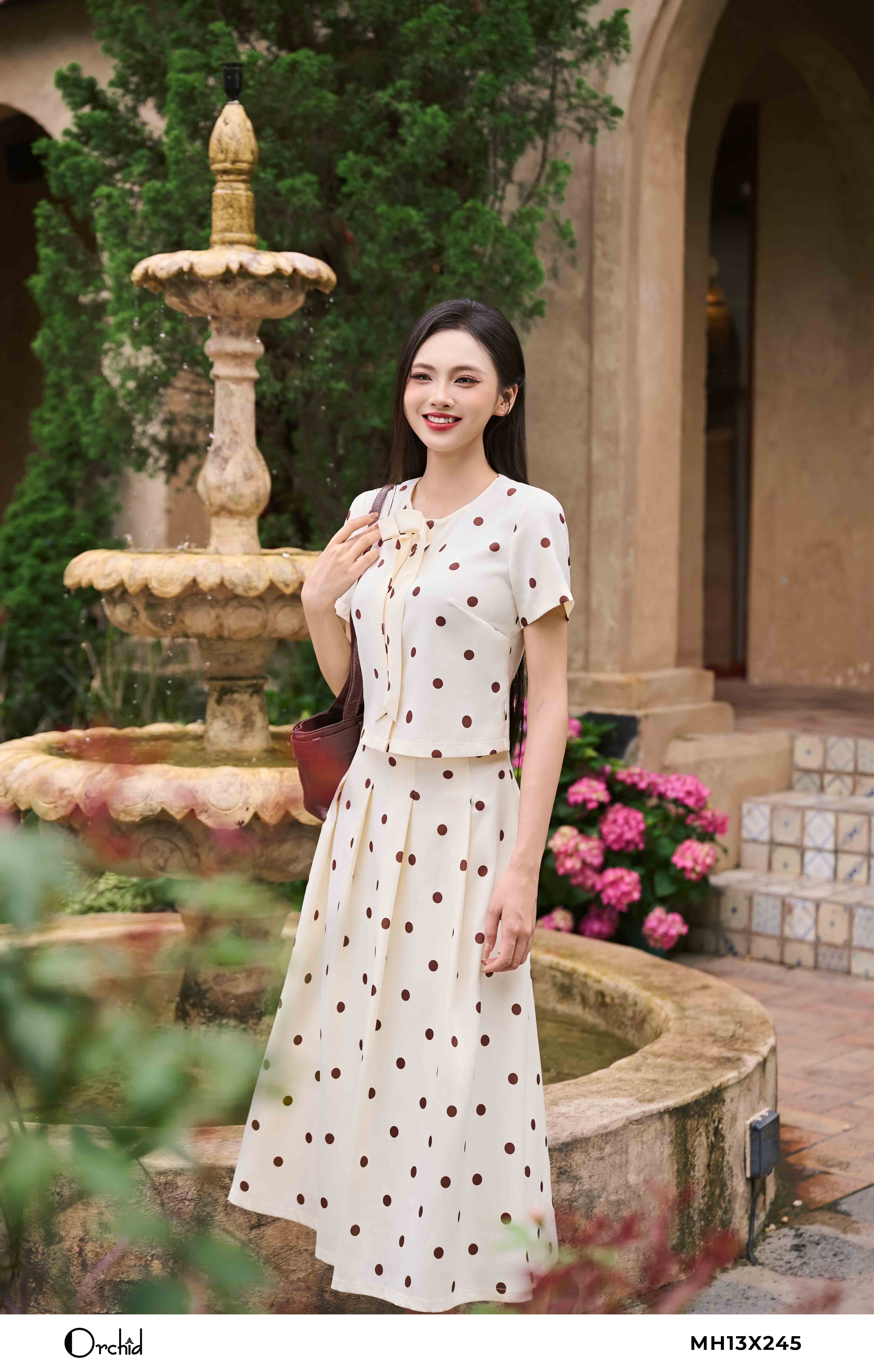 MH13X245 - Bộ twill silk chấm bi nâu