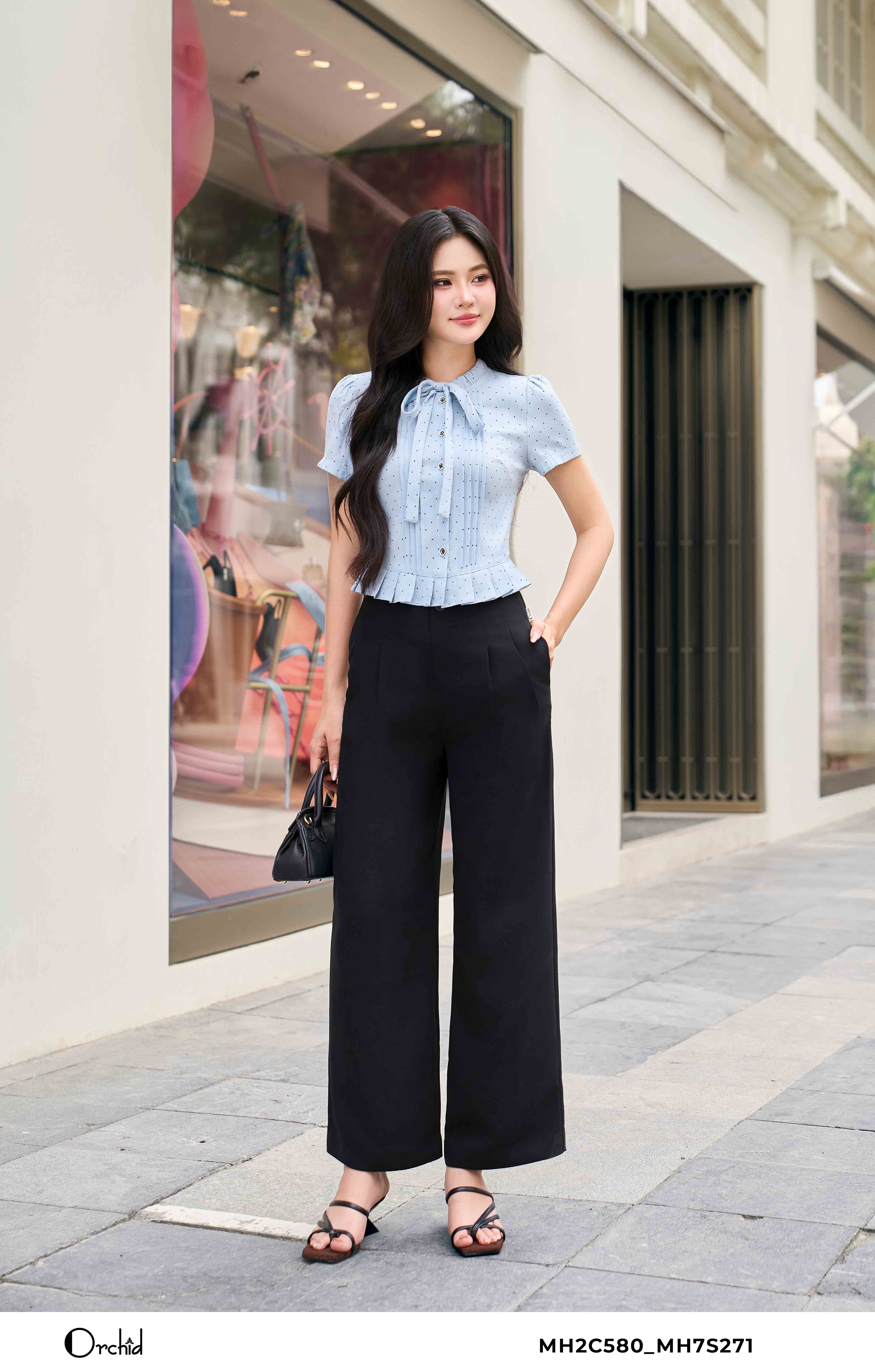 MH2C580 - Áo thô linen chấm bi