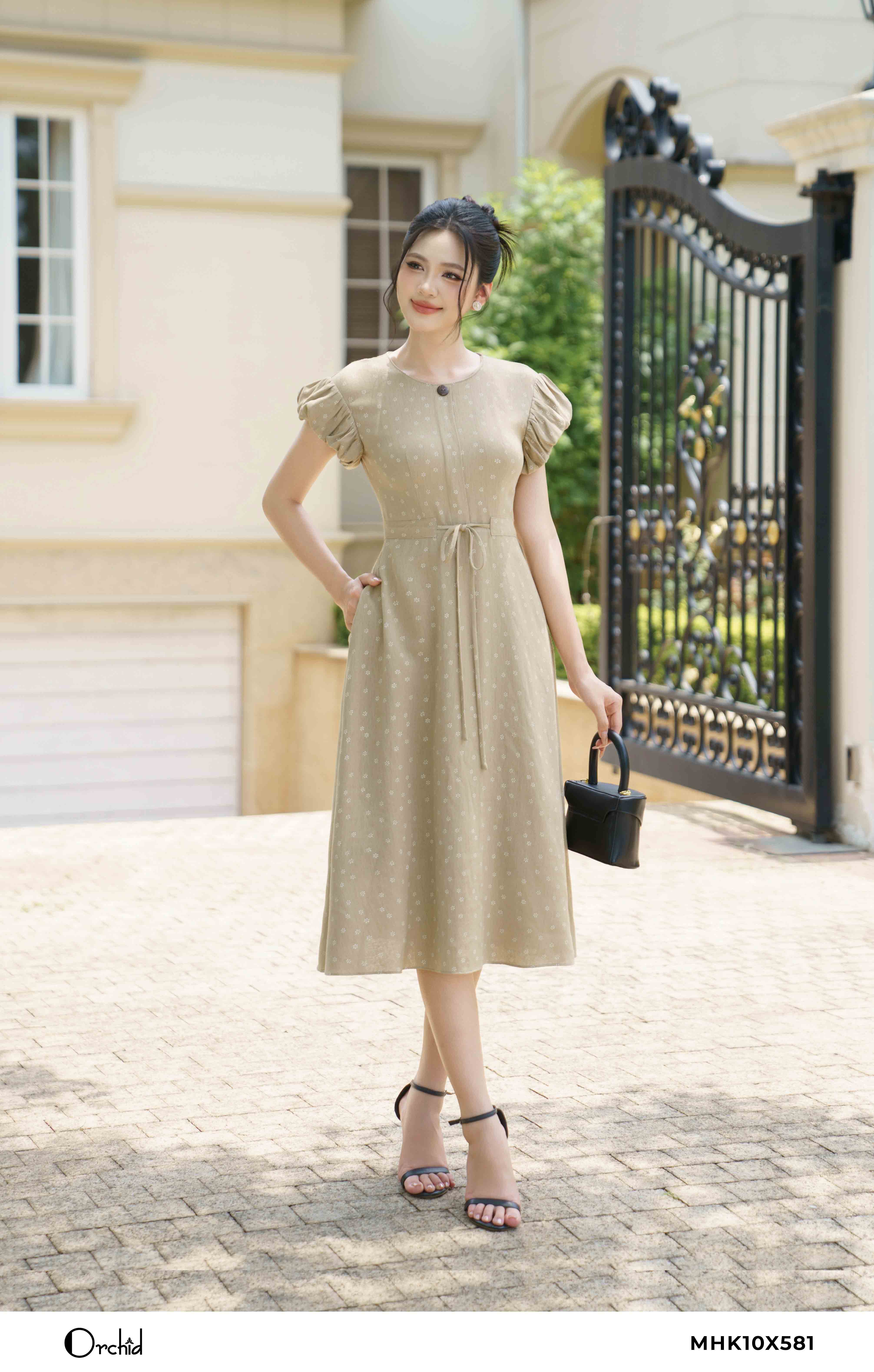 MHK10X581 - Đầm linen hoa nhí trắng