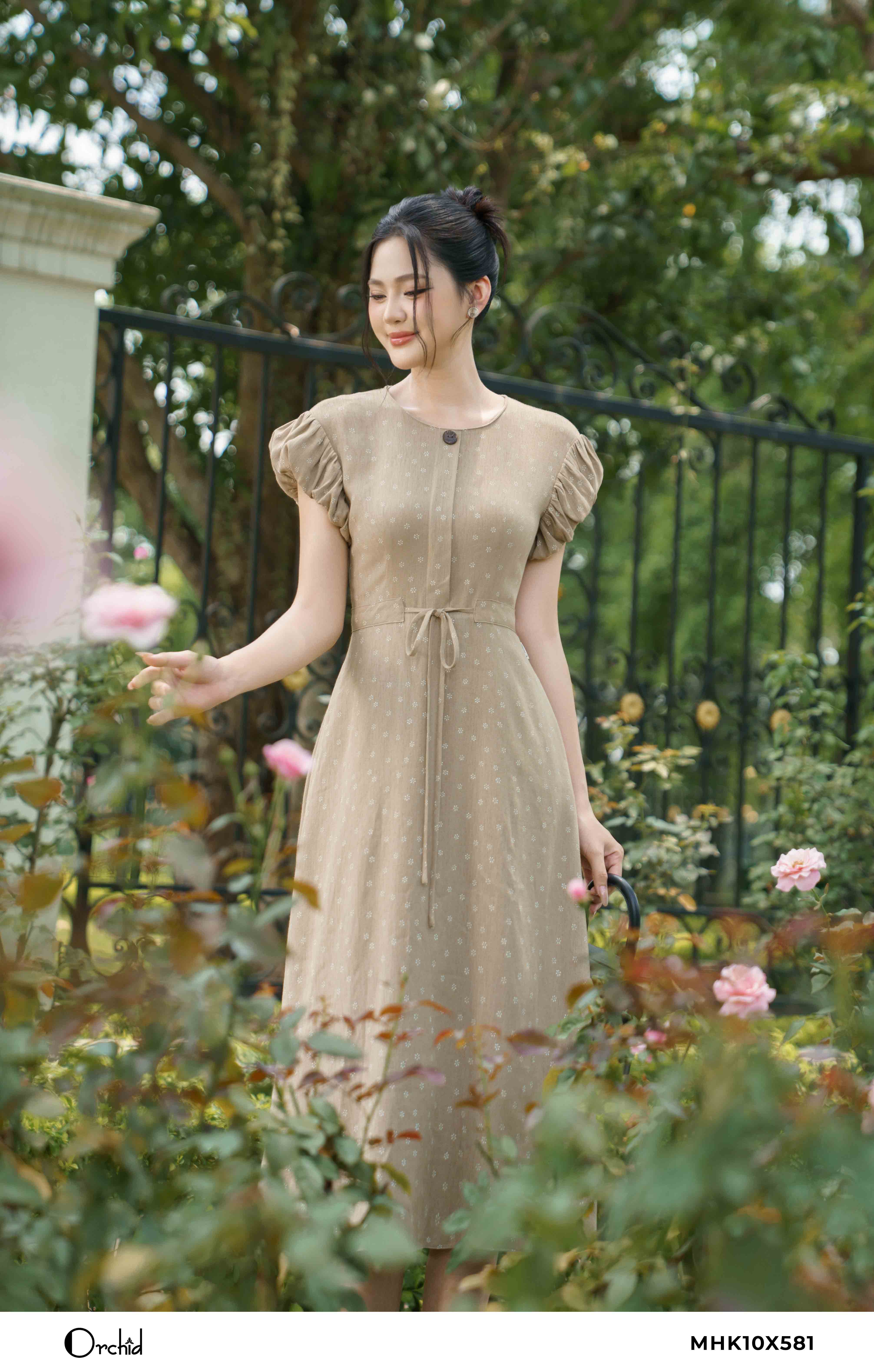 MHK10X581 - Đầm linen hoa nhí trắng