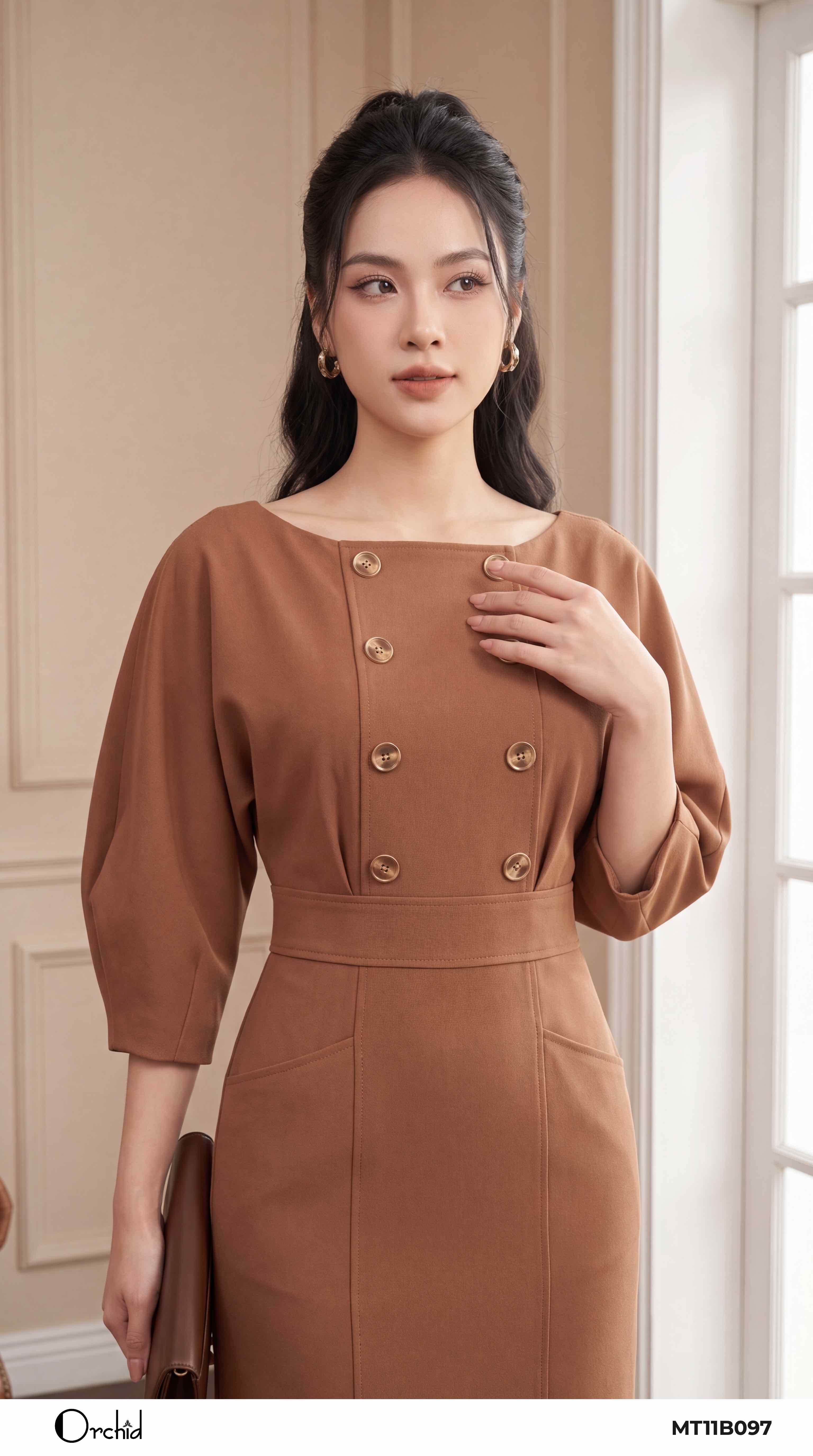 MT11B097 - Đầm crep sạn