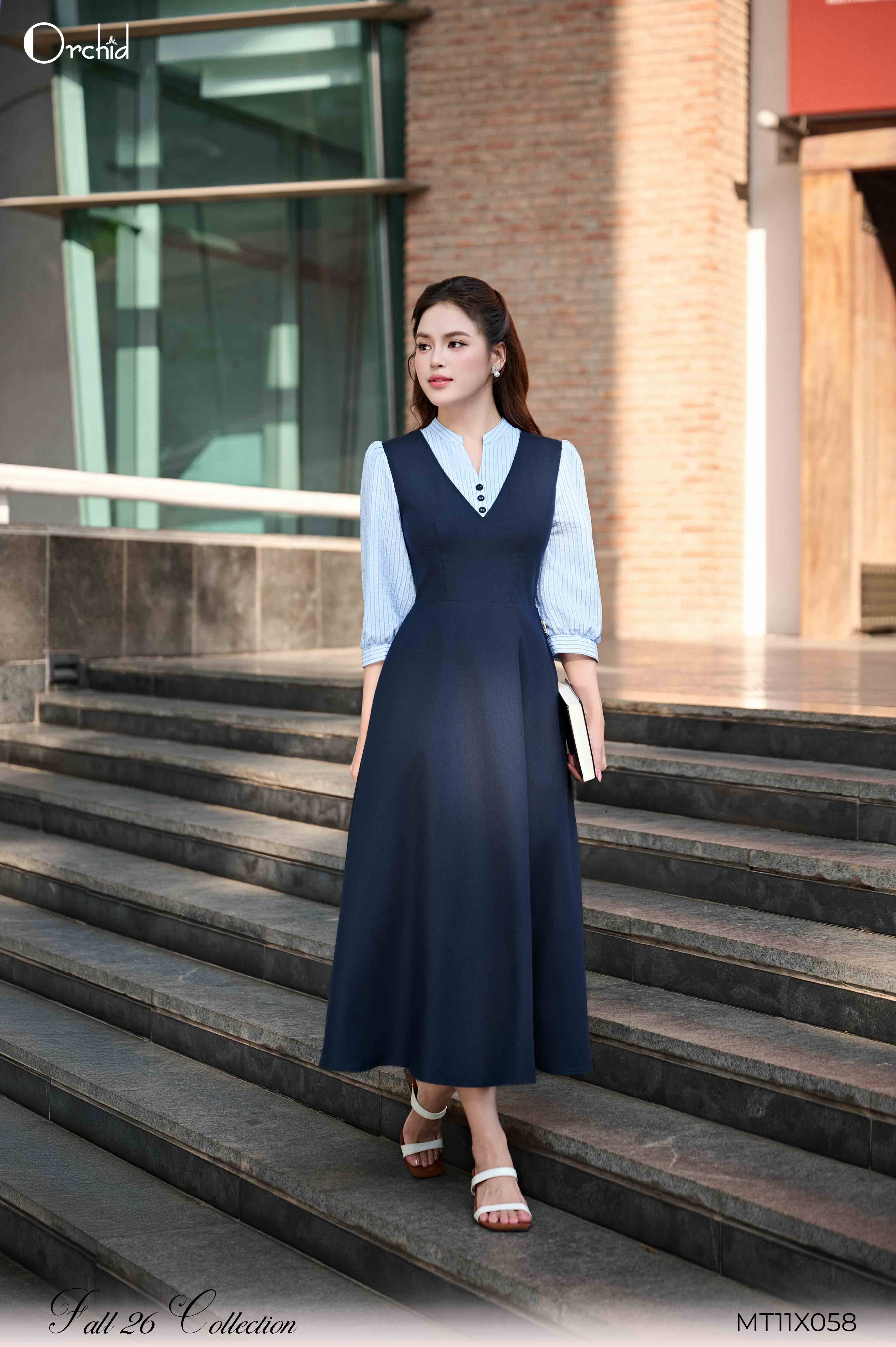 MT11X058 - Đầm chéo hàn